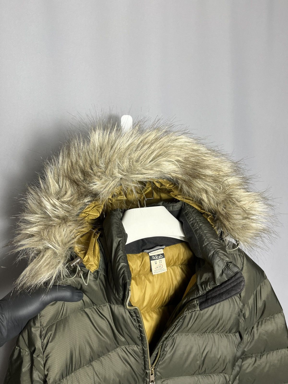 Rab RAB Women's Deep Cover Down Parka QDA-76 Jacket Fur Size M / US 6-8 / IT 42-44 - 8 Thumbnail