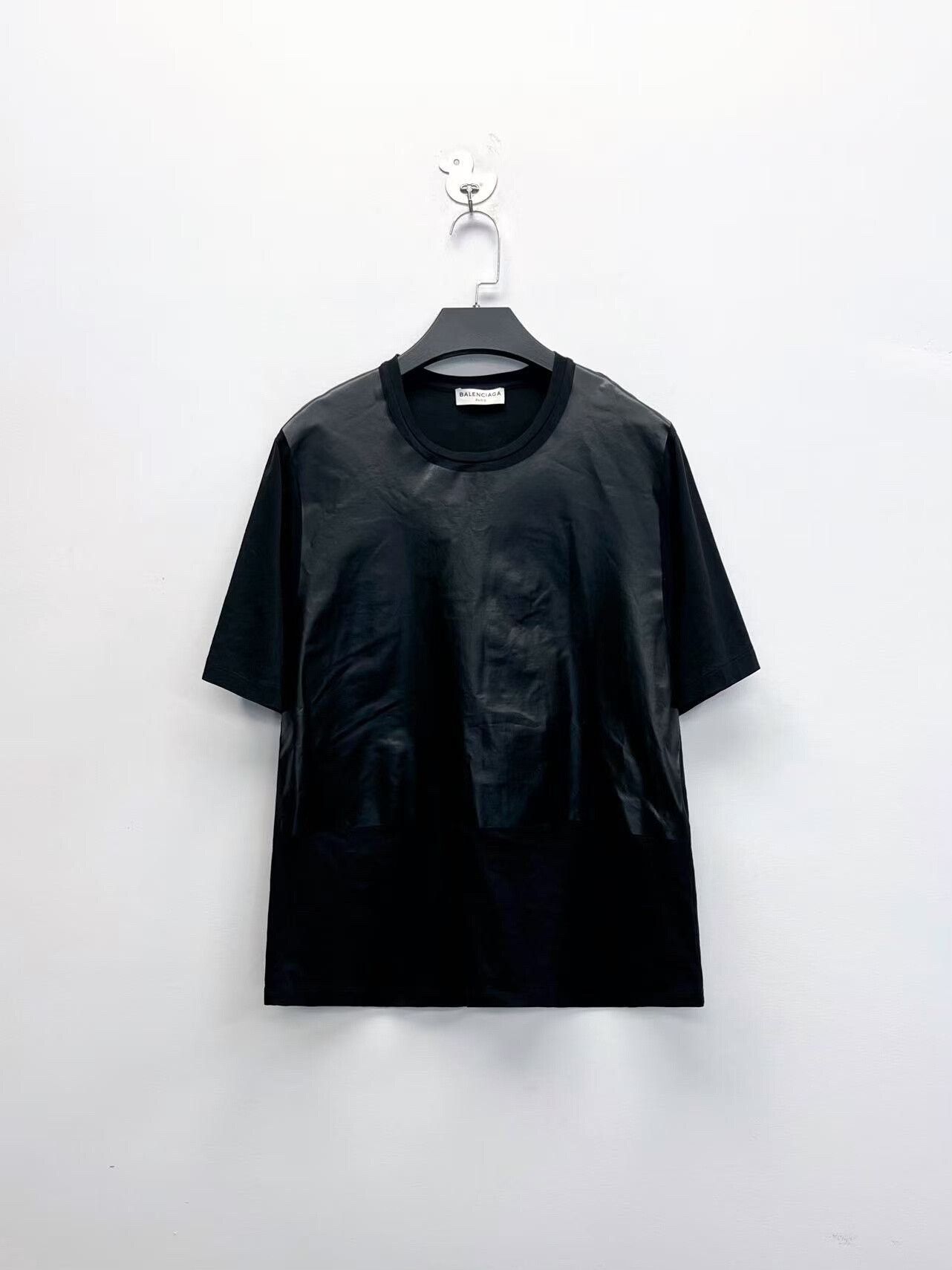 Balenciaga Balenciaga Black Short Sleeve Leather Blend T-Shirt Size US S / EU 44-46 / 1 - 1 Thumbnail