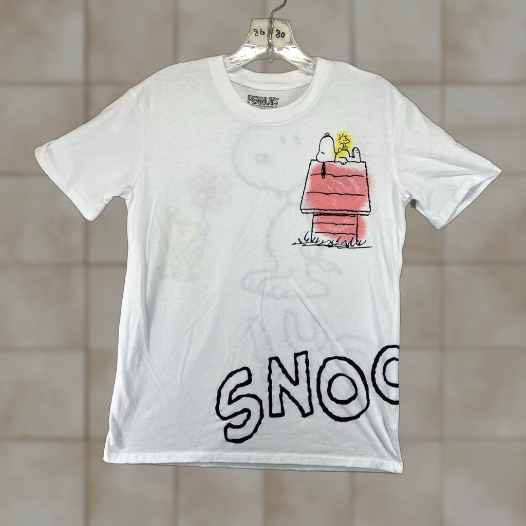 Peanuts Peanuts Snoopy T-shirt Juniors Women's Short Sleeve Crew Neck Lightweight Cotton Blend Summer Casual Graphic Print Size S / US 4 / IT 40 - 1 Thumbnail