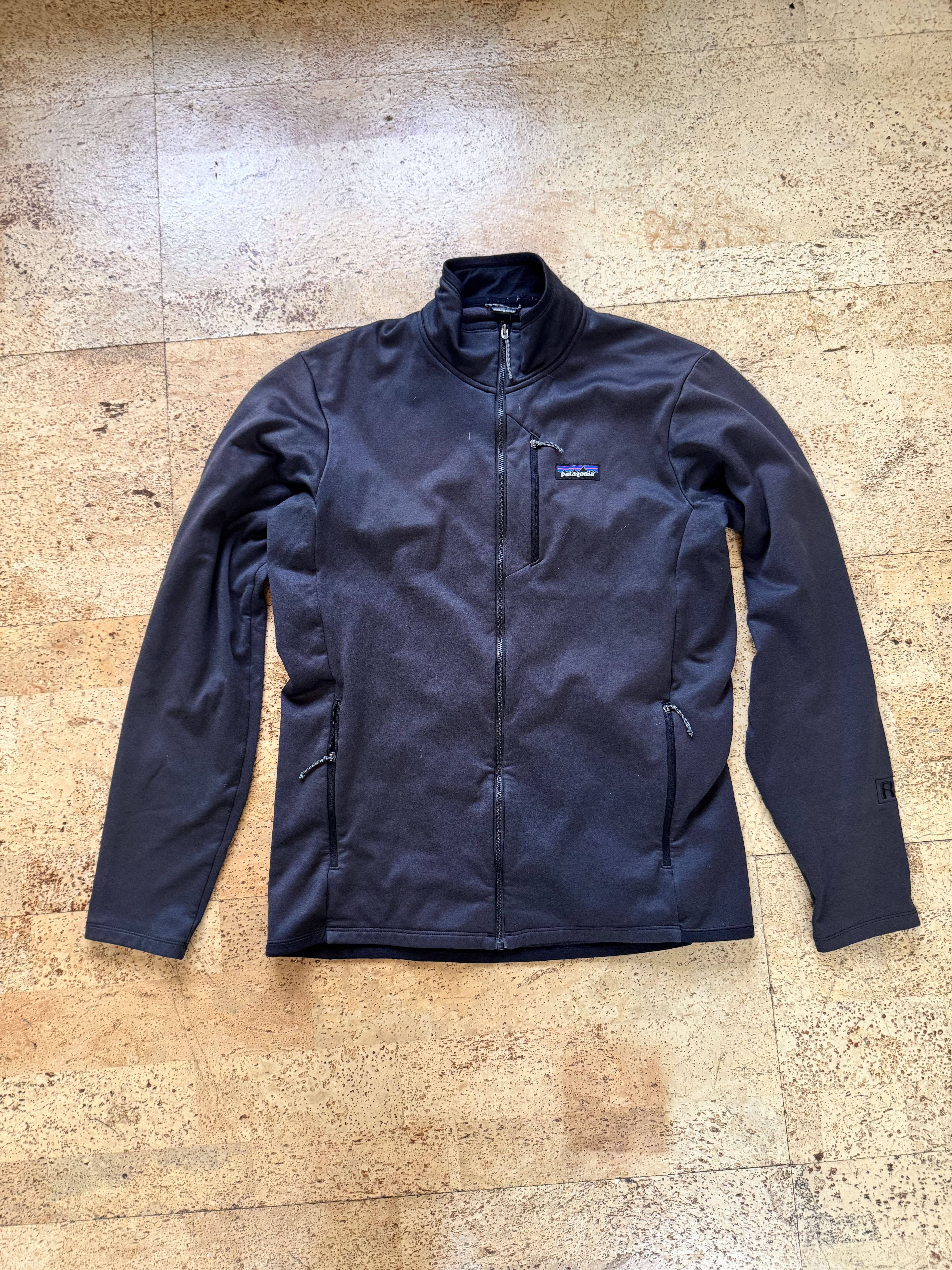Patagonia R1 Thermal Jacket Size US M / EU 48-50 / 2 - 1 Thumbnail