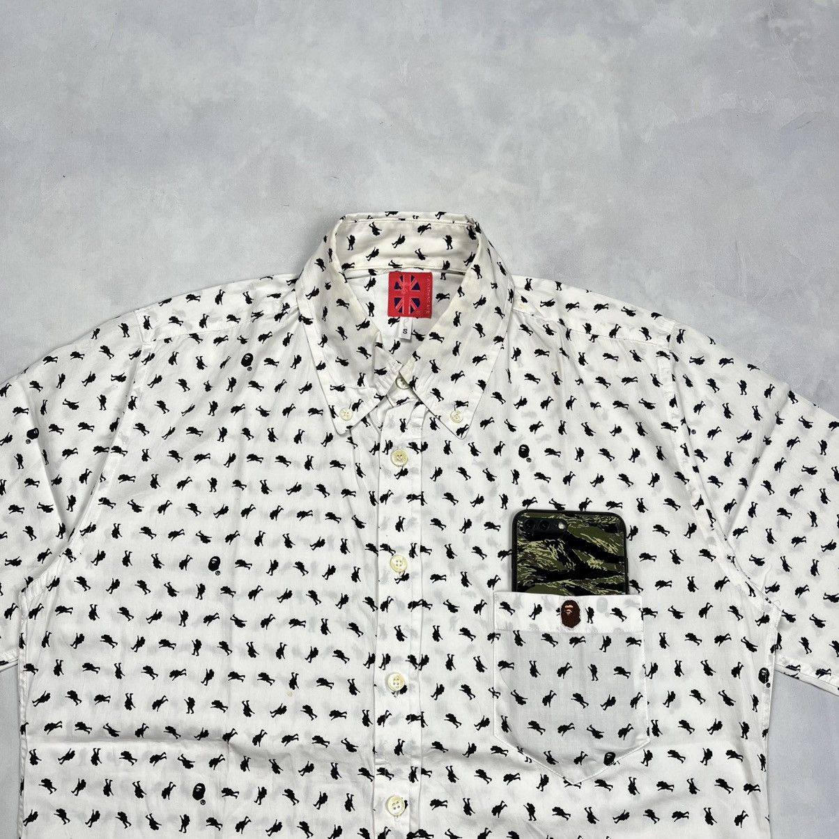Bape Bape Monogram Button Up Shirt Pocket Logo Size US S / EU 44-46 / 1 - 2 Thumbnail