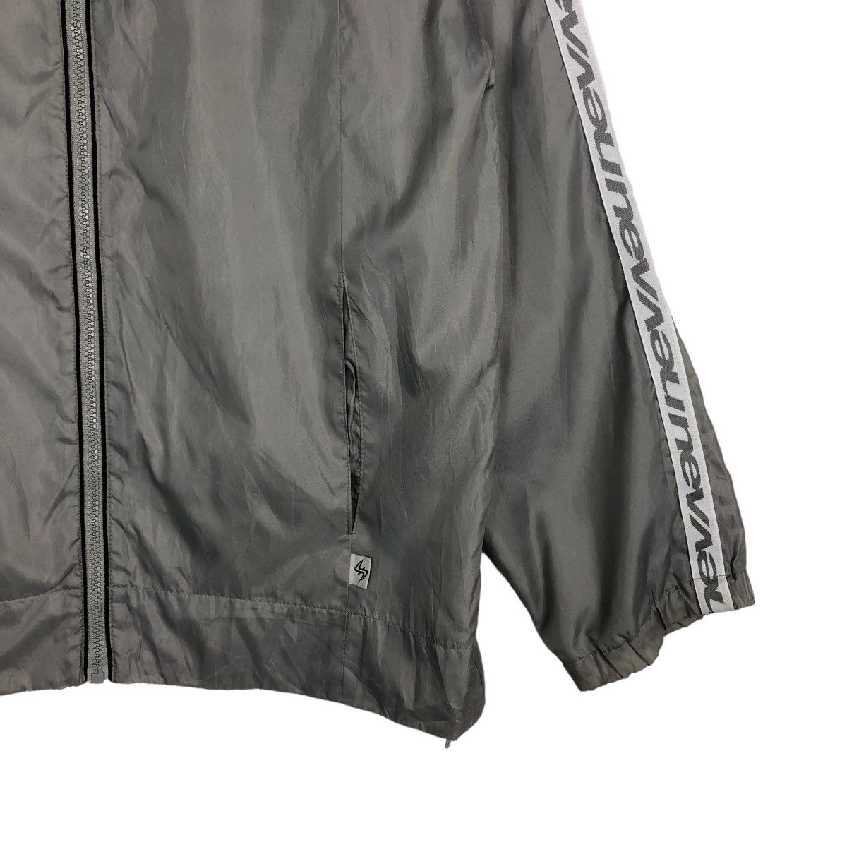 Japanese Brand 🔥90’s Vintage Nev Future Shapes Jacket Skate Wear Style Size US M / EU 48-50 / 2 - 5 Thumbnail