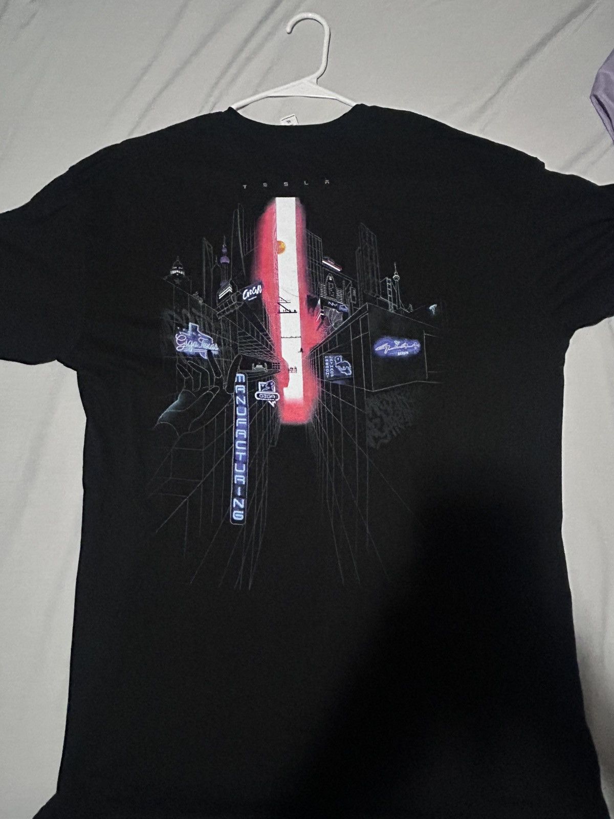 Other TESLA “BUILT ON EARTH BY US” 2026 SHIRT Size US XL / EU 56 / 4 - 1 Thumbnail