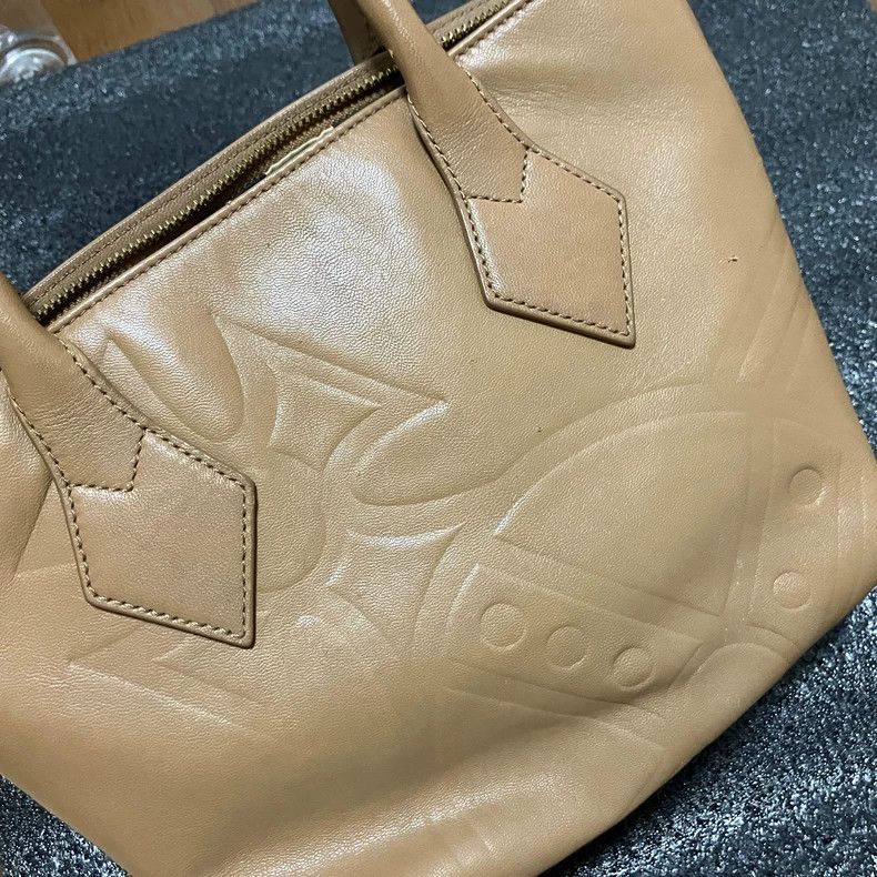 Vivienne Westwood Vivienne Westwood size os handbag Size ONE SIZE - 6 Thumbnail