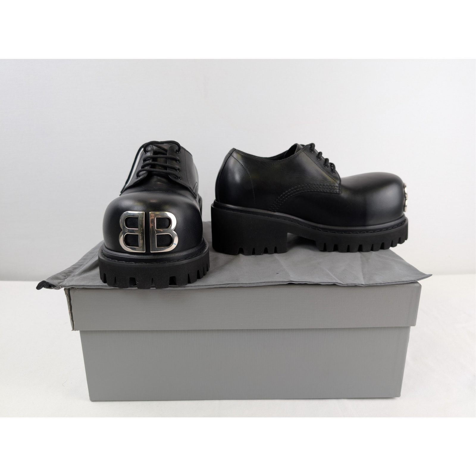 Balenciaga o1rshd1 Soft Calfskin Stomper Derbie BB Boots in Black Size US 6 / EU 39 - 18 Thumbnail
