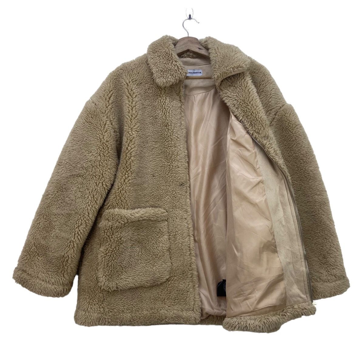 Designer American Actresses Andrea Martin City View Kid Mohair Sherpa Size L / US 10 / IT 46 - 13 Thumbnail