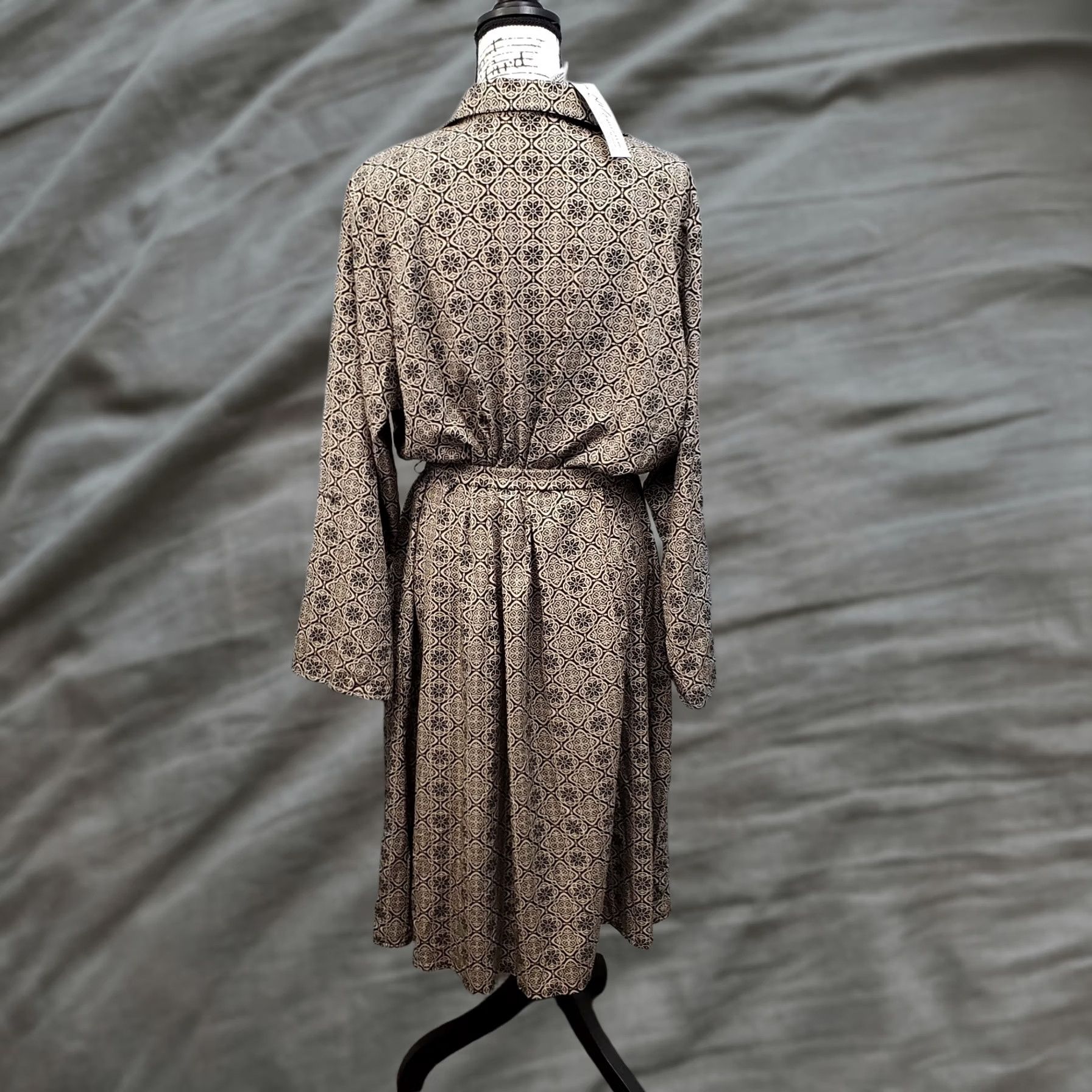 Vintage Nike Womens Shirt Dress - Floral Print - Knee Length - Size 2X - Brown Black - NY Collection Size XXL / US 16-18 / IT 52-54 - 1 Thumbnail