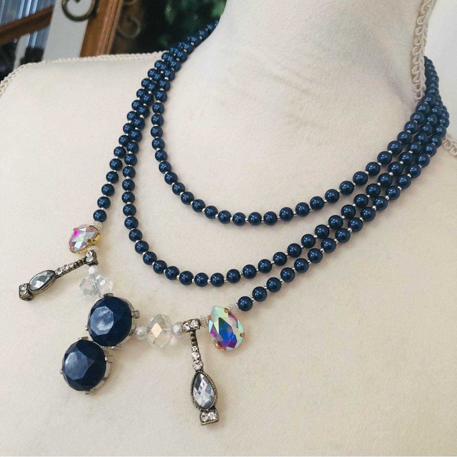 Jewelry Handcrafted repurpose royal blue Czech glass Pearl necklace Size ONE SIZE - 3 Thumbnail