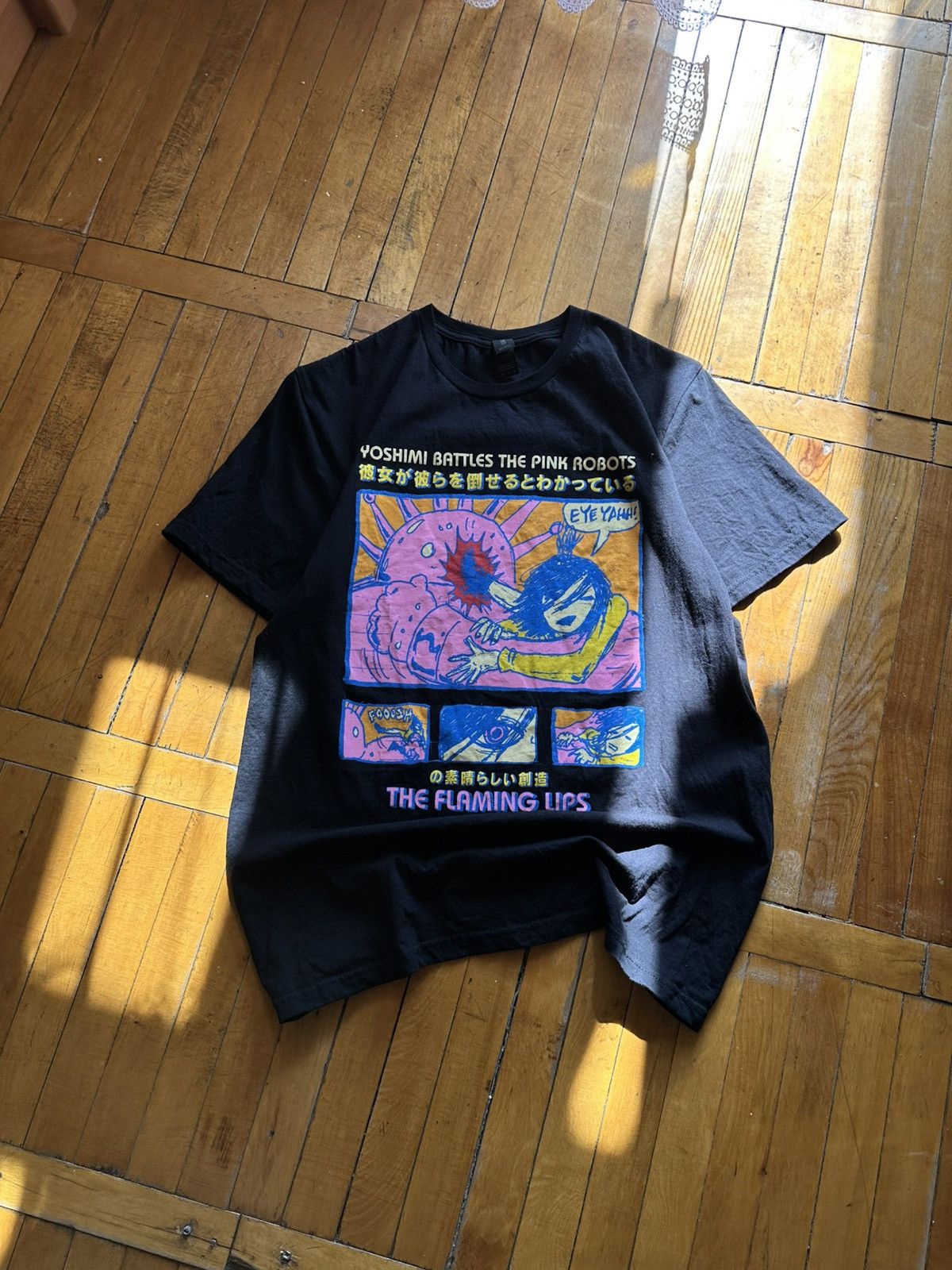 Band Tees 🔥 The Flaming Lips Yoshimi Battles The Pink Robots T Shirt Size US M / EU 48-50 / 2 - 1 Thumbnail