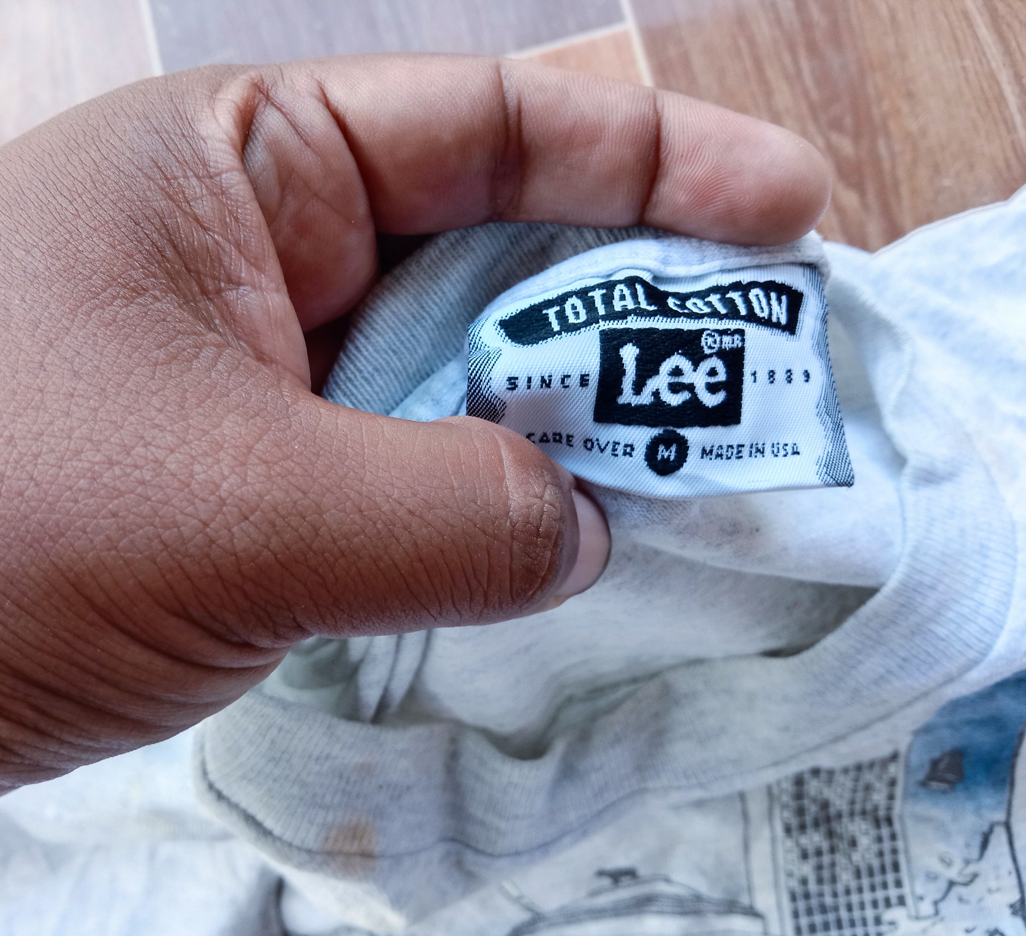 Lee Vintage Lee Mit Culture Copyright 1994 Size US M / EU 48-50 / 2 - 2 Thumbnail