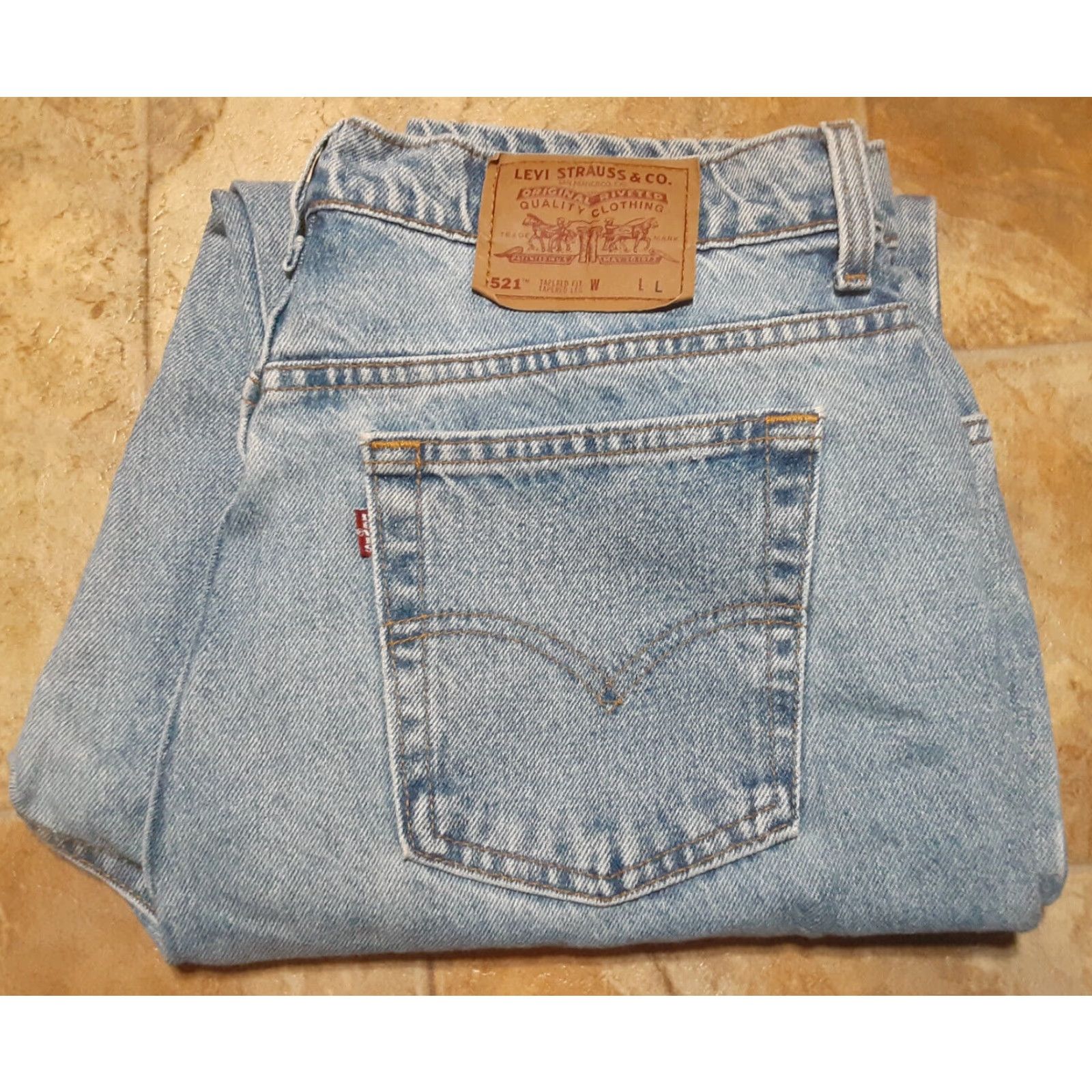 Levi's Vintage 90s Levi's 521 Mom Jeans Women's 18 Long Distressed Blue High Rise Tapered Fit Made in USA Size 40" / US 18 - 4 Thumbnail