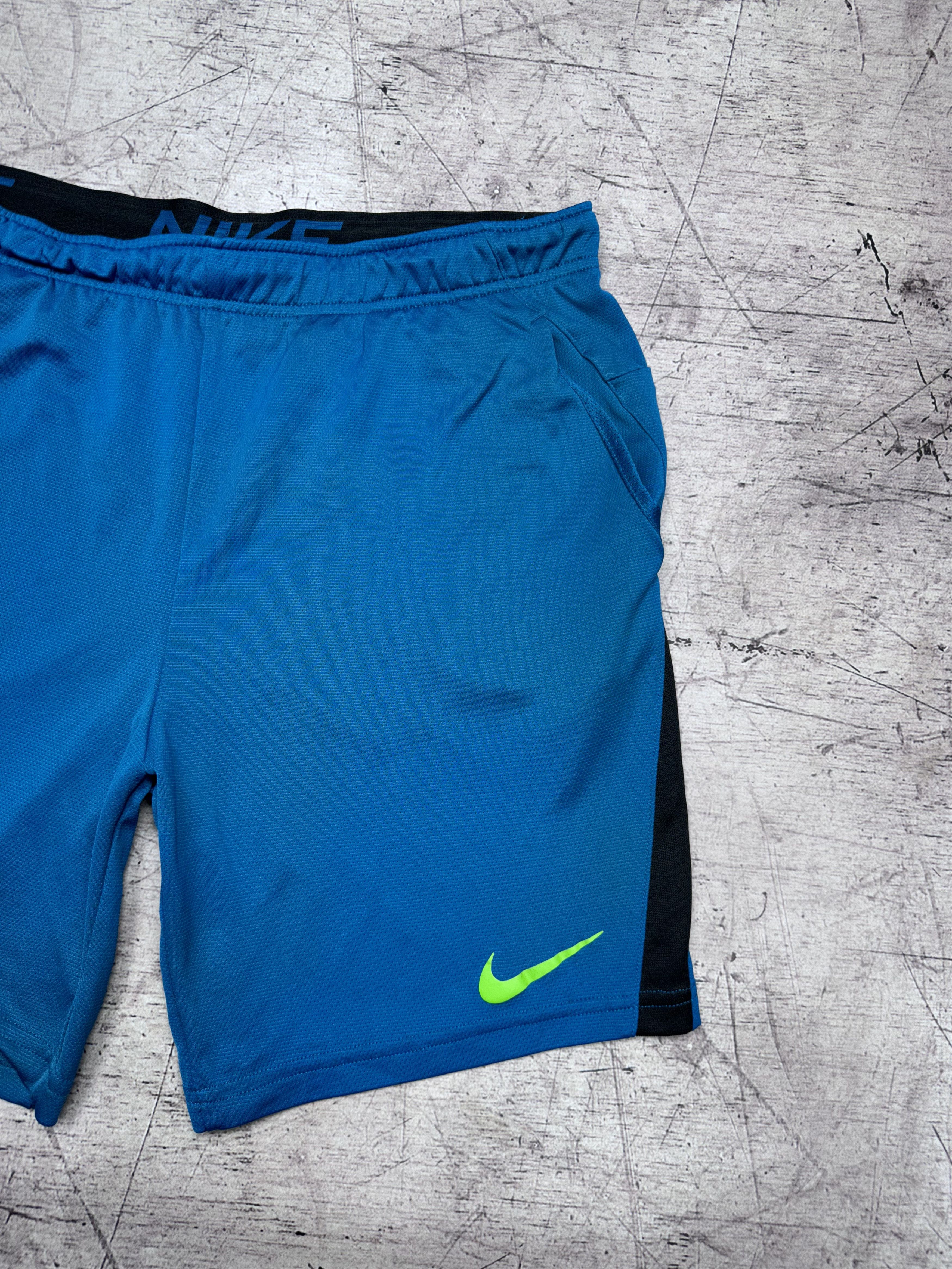 Nike Nike Dri Fit Mens Shorts Size US 36 / EU 52 - 2 Thumbnail