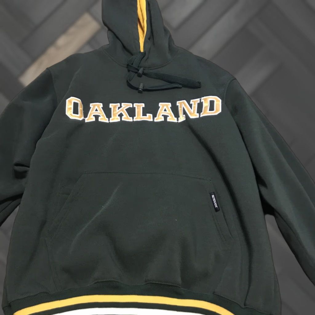Vintage Renegade Sportswear Hoodie Men L Heavyweight Green Fleece Pullover Baseball Outdoor Long Sleeve Hooded Size US L / EU 52-54 / 3 - 1 Thumbnail