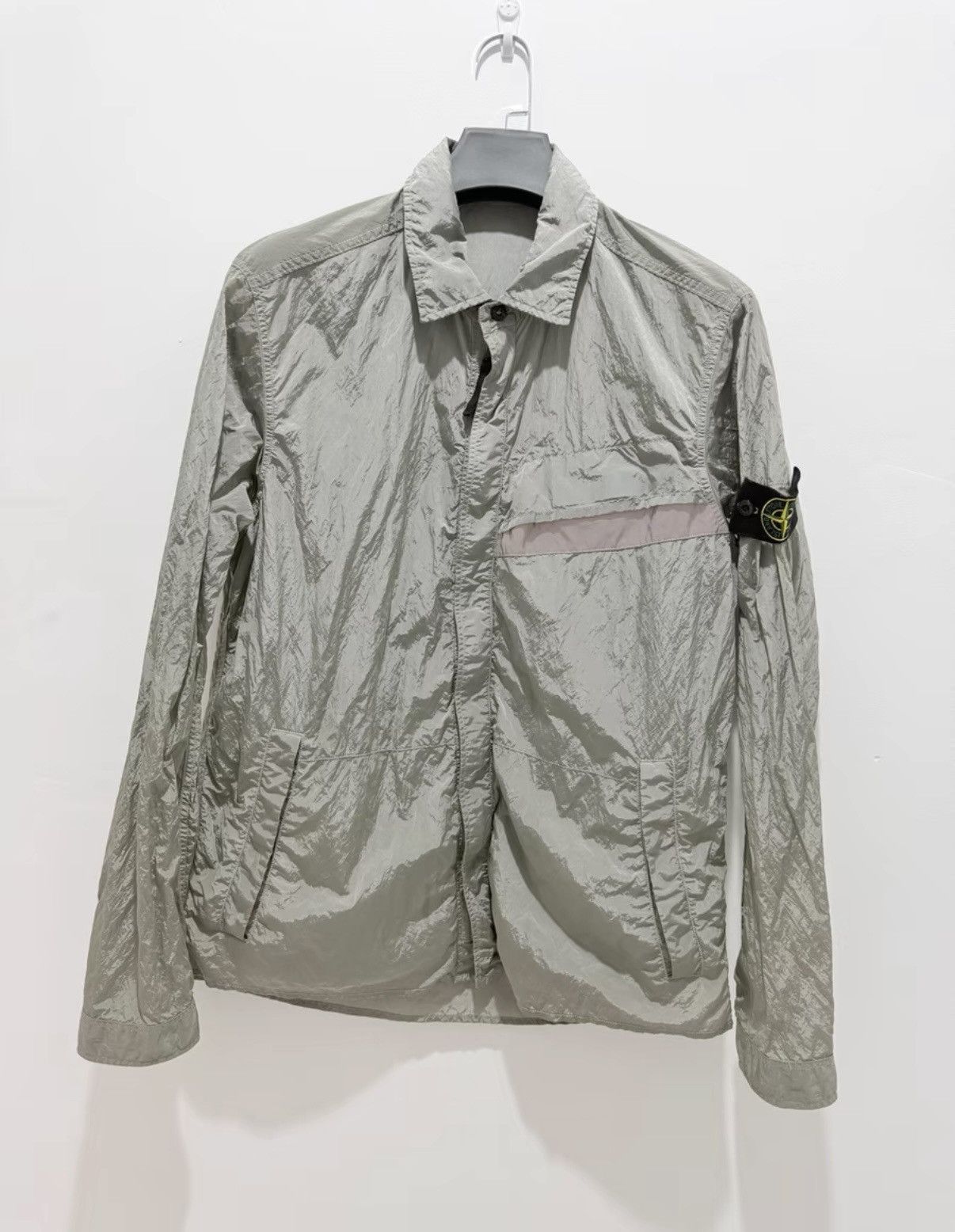 Stone Island 【STONE ISLAND】23SS Metal Nylon Jacket in Light Gray Size US L / EU 52-54 / 3 - 1 Thumbnail