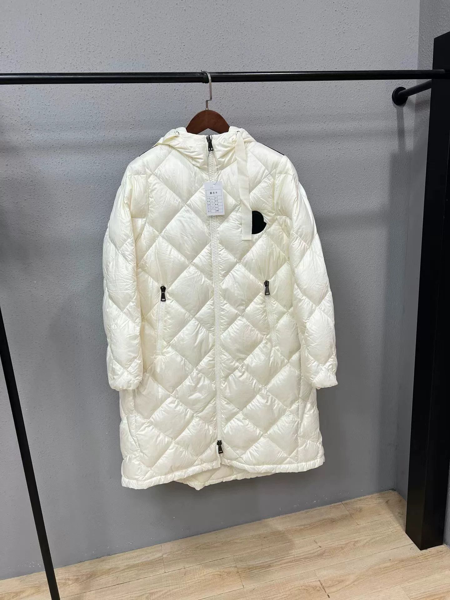 Moncler Moncler Long Down Jacket Size XL / US 12-14 / IT 48-50 - 1 Thumbnail