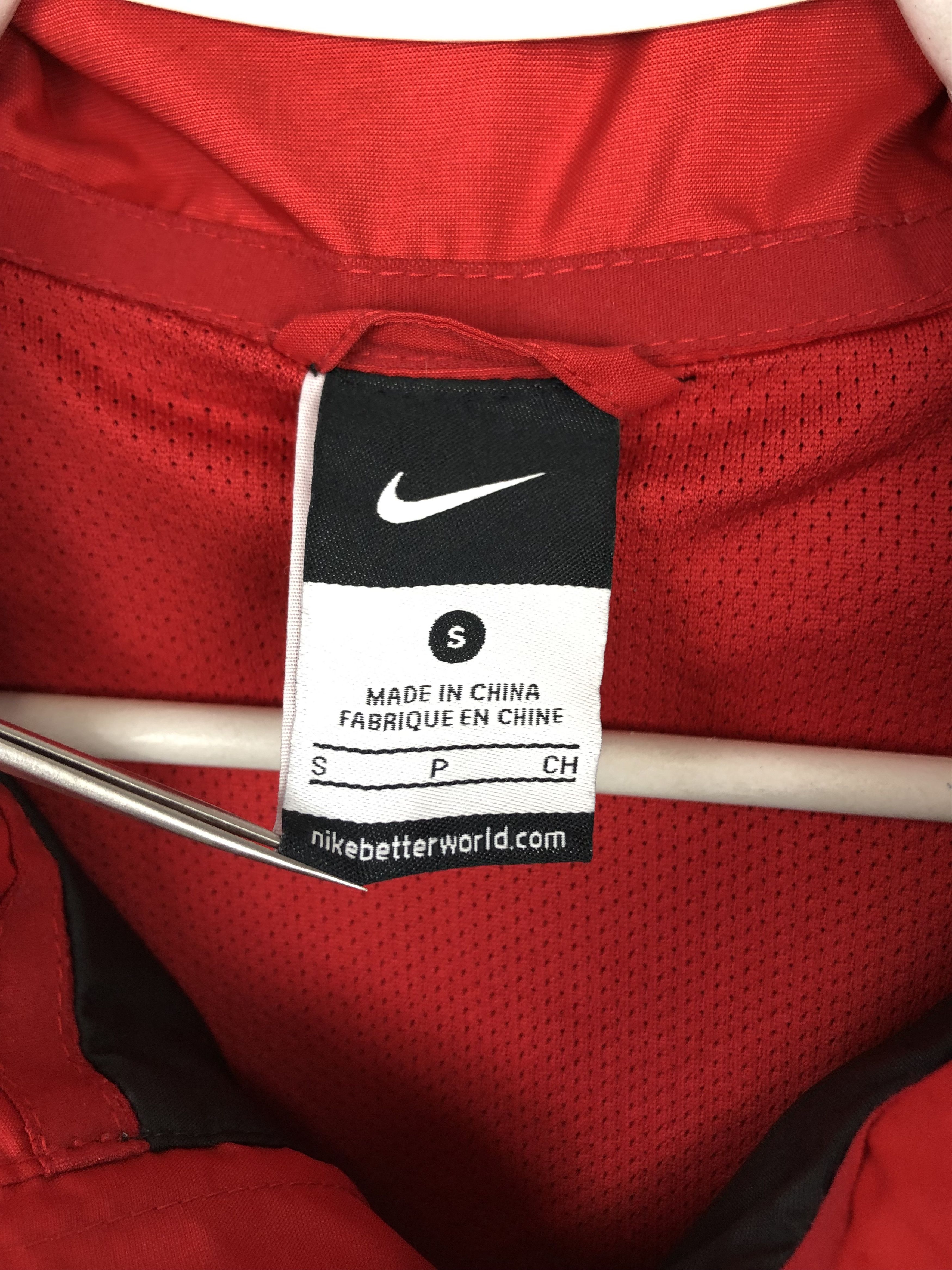 Nike Vintage Nike Manchester United Football Jacket Soccer Size US S / EU 44-46 / 1 - 9 Thumbnail