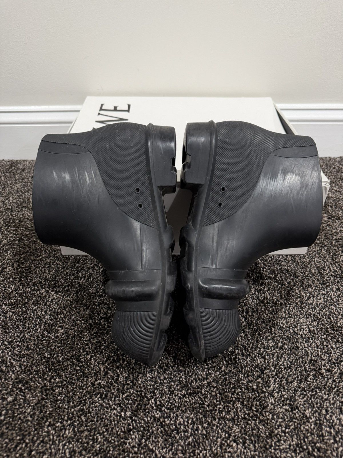 Loewe LOEWE FW22 Rubber Rain Ankle Round Toe Black Boots Size US 9 / EU 42 - 7 Thumbnail