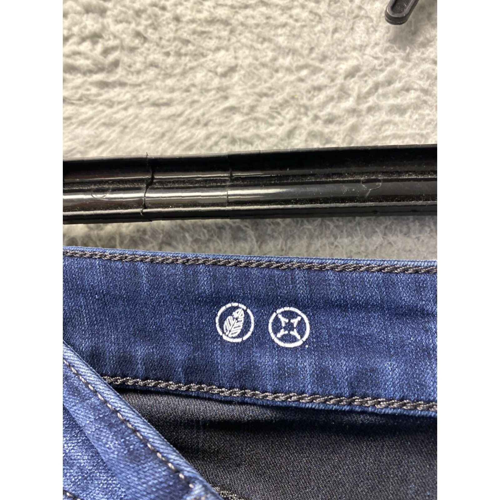 DL1961 DL1961 Women's Emilie Jeans Blue 28x25 Regular Juniors Womens Size 25" / US 0 / IT 36 - 4 Thumbnail
