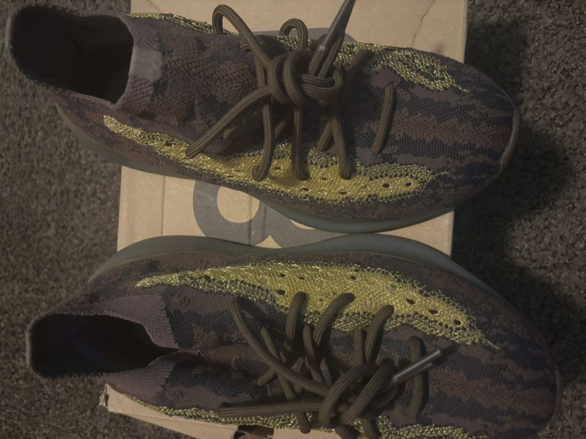 Yeezy Yeezy 380 LMNTE Size US 9 / EU 42 - 2 Thumbnail