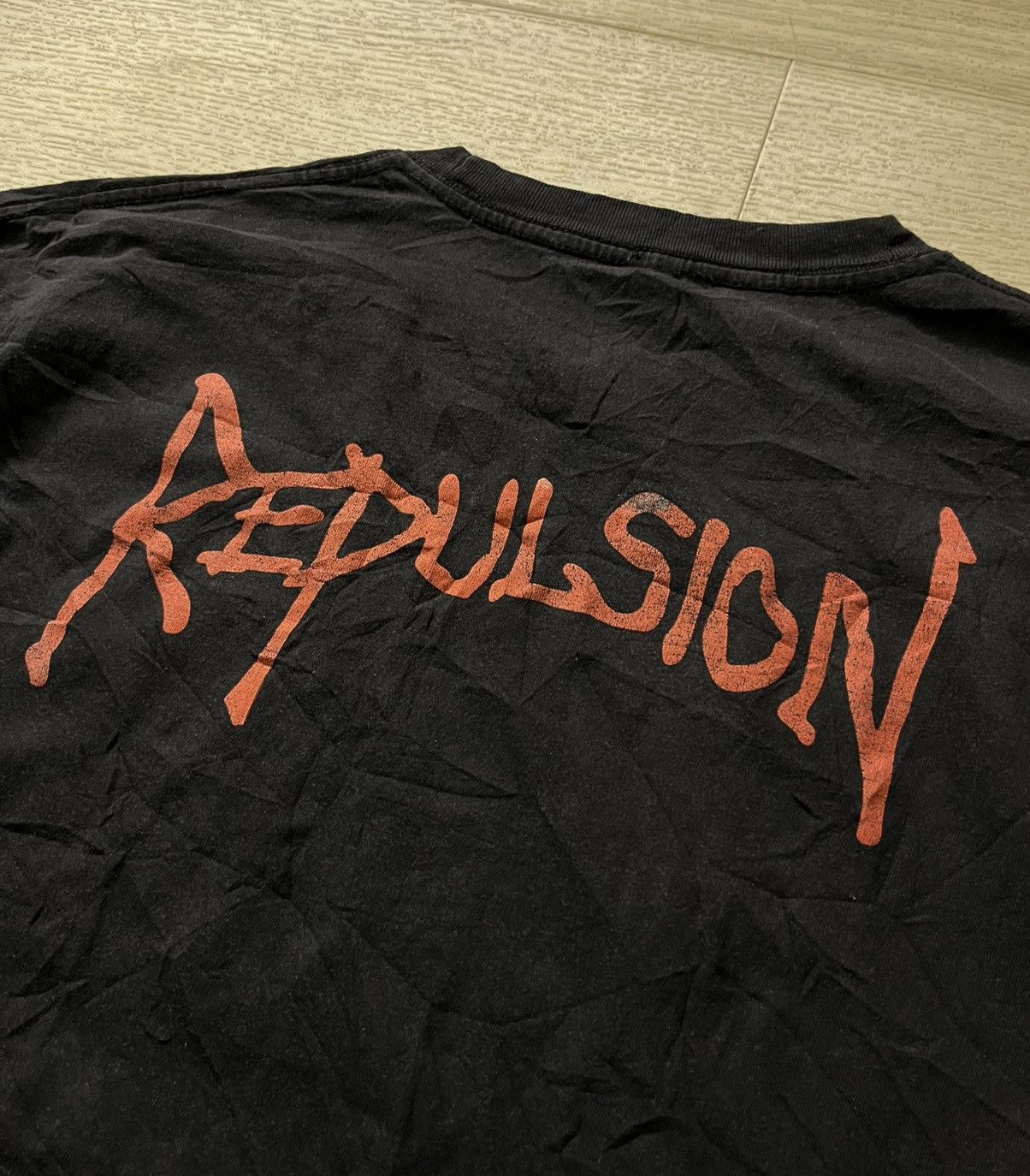 Vintage Vintage 2000s Repulsion Shirt Worm Infested Size US M / EU 48-50 / 2 - 4 Thumbnail