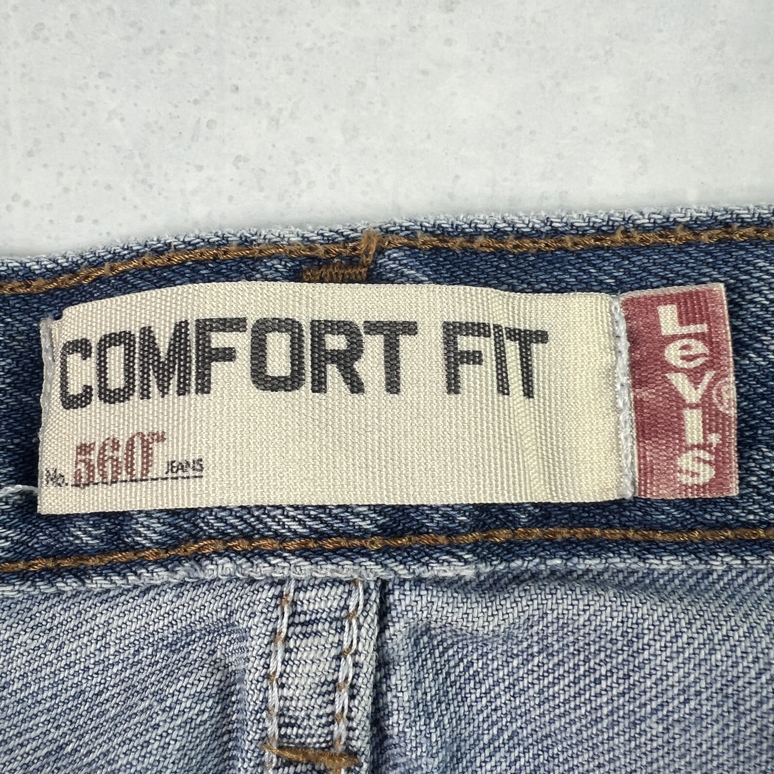 Levi's Y2K Levi's Jeans 560 Comfort Loose Fit Tapered Blue Denim Size US 34 / EU 50 - 8 Thumbnail