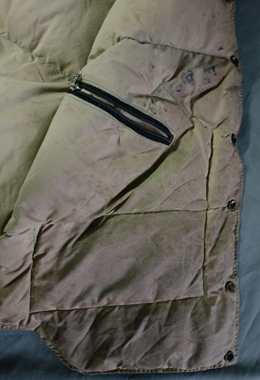 Rocky Mountain Featherbed Vintage 70s Rocky Mountain Distressed Puffle Veast. Size US M / EU 48-50 / 2 - 6 Thumbnail