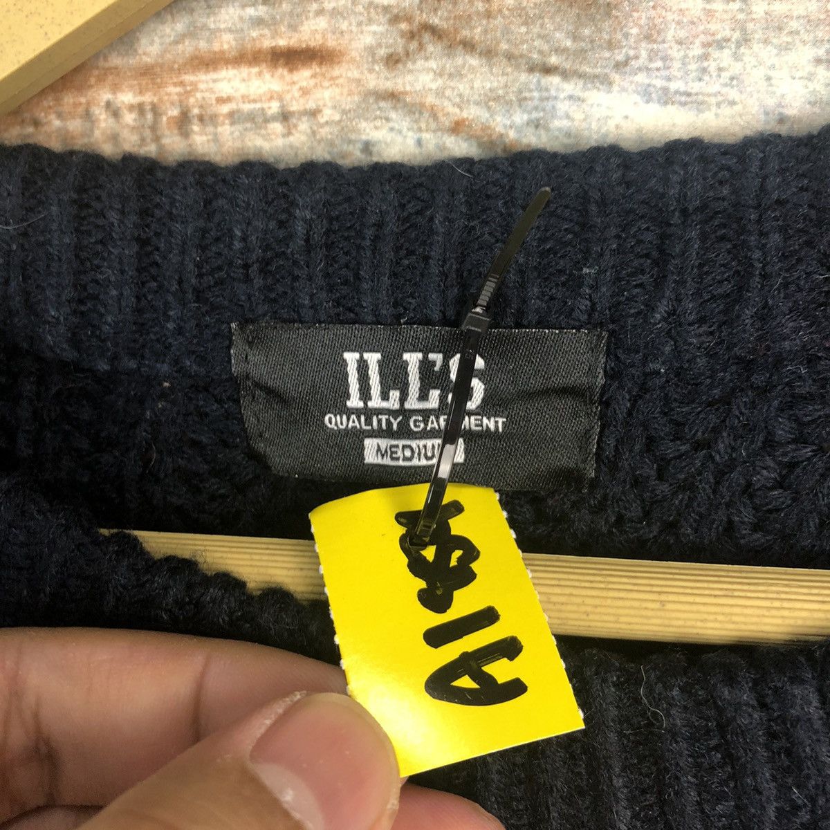 Japanese Brand Ills Stripe like kurt cobain Knitwear #A1854 Size US M / EU 48-50 / 2 - 9 Thumbnail