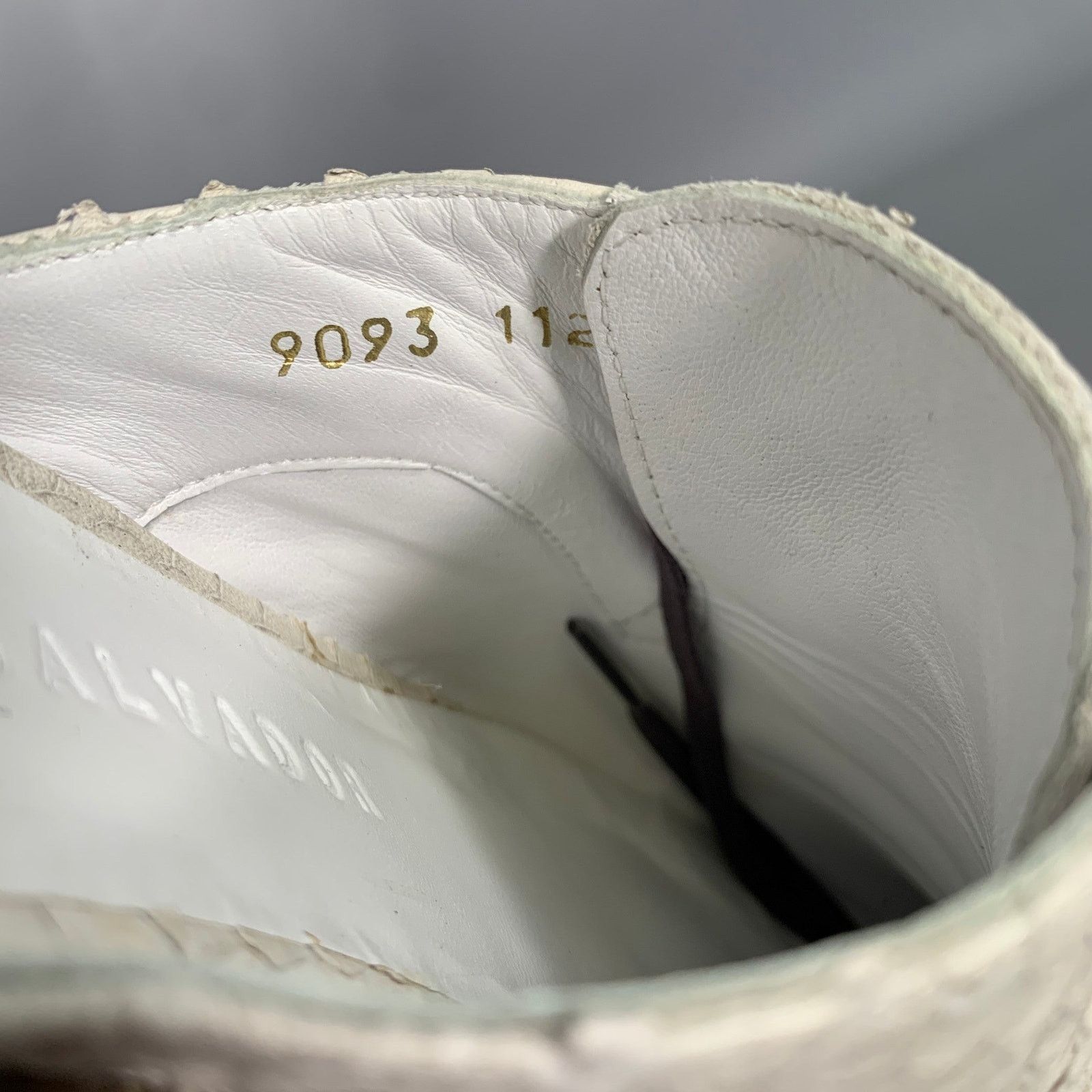 FREDA SALVADOR FREDA SALVADOR White Leather Snake Embossed Pointed Flats Size US 5.5 / IT 35.5 - 8 Thumbnail