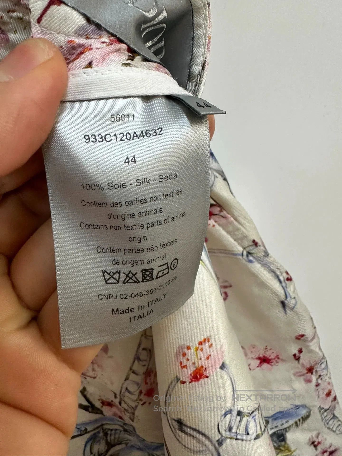 Dior Dior Sorayama Pre-Fall 2019 Silk Shorts. Size US 28 / EU 44 - 9 Thumbnail