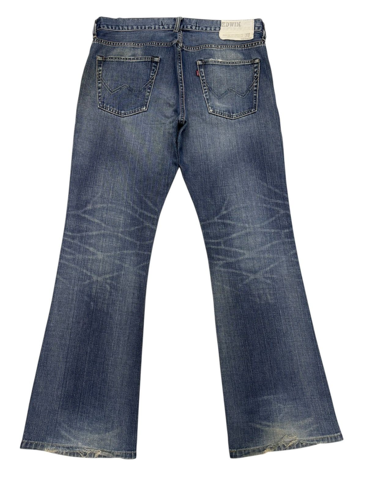 Le Grande Bleu (L.G.B.) EDWIN EXCLUSIVE VINTAGE MODEL FLARED BOOTCUT DENIM JEANS Size US 35 - 8 Thumbnail