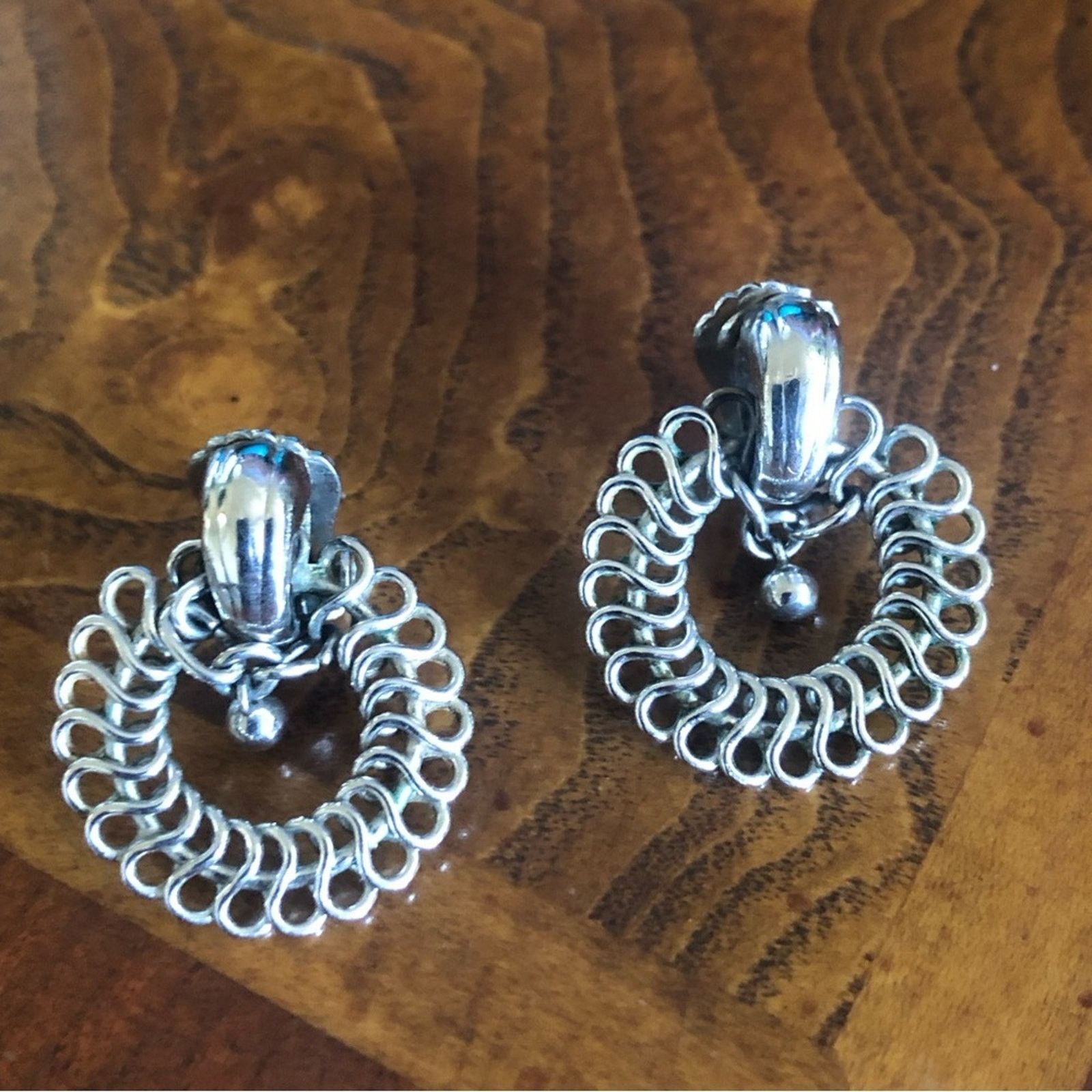 Vintage Vintage 70s silver plated dangle center clip on earrings Size ONE SIZE - 3 Thumbnail