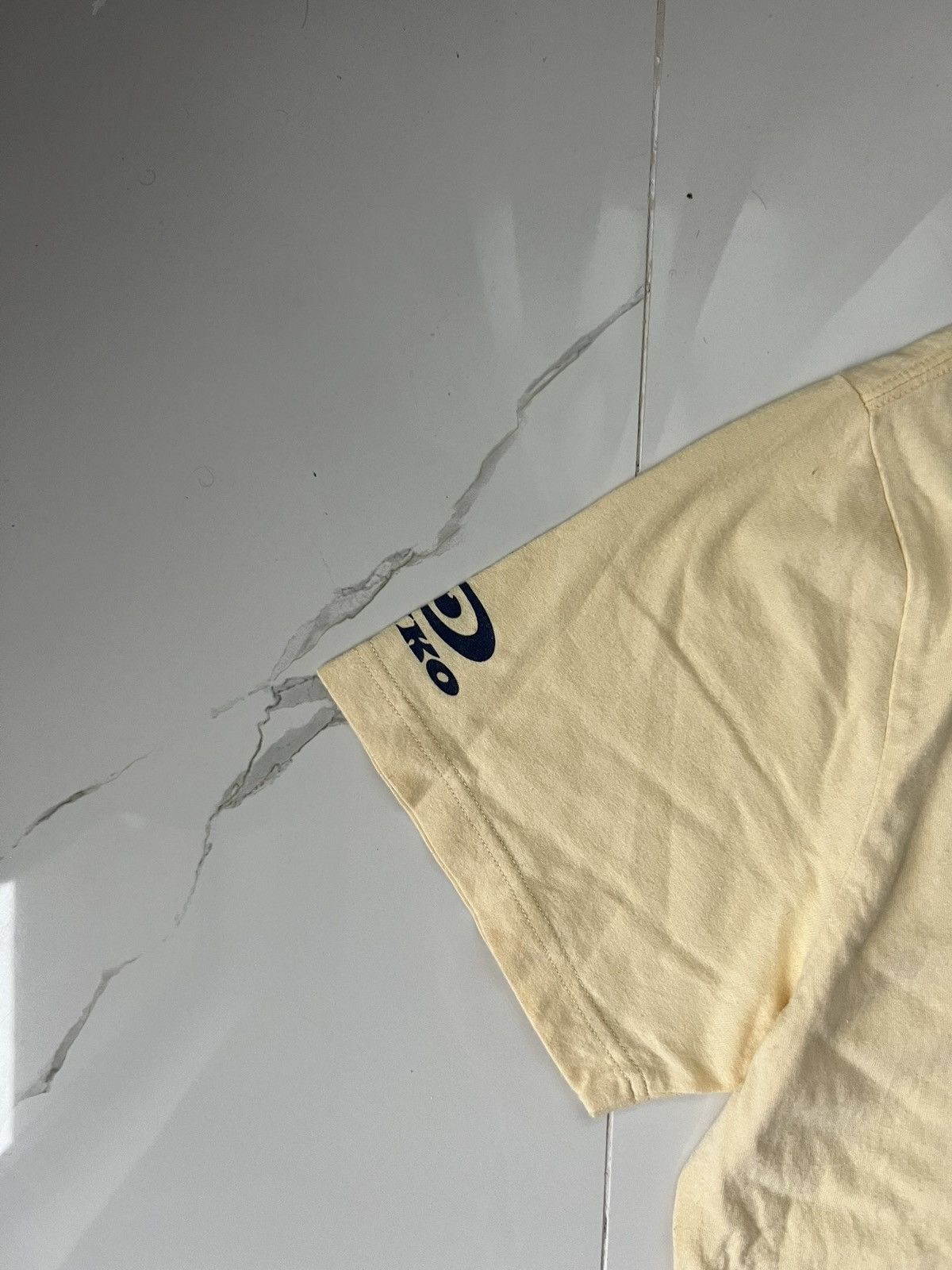 Vintage 00’s PIKO RARE HAWAIIAN LONGBOARD WEAR RETRO SURF TEE Y2K Size US XL / EU 56 / 4 - 4 Thumbnail
