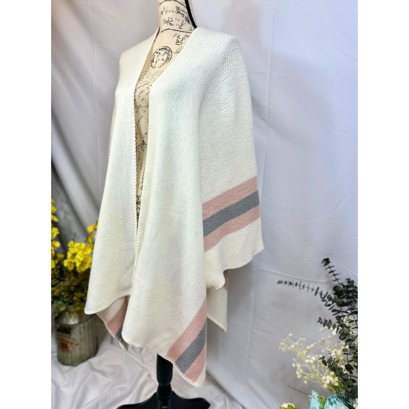 Steve Madden Steve Madden Kimono Shawl Poncho w/Pastel Pink/Purple XL Size XL / US 12-14 / IT 48-50 - 2 Thumbnail
