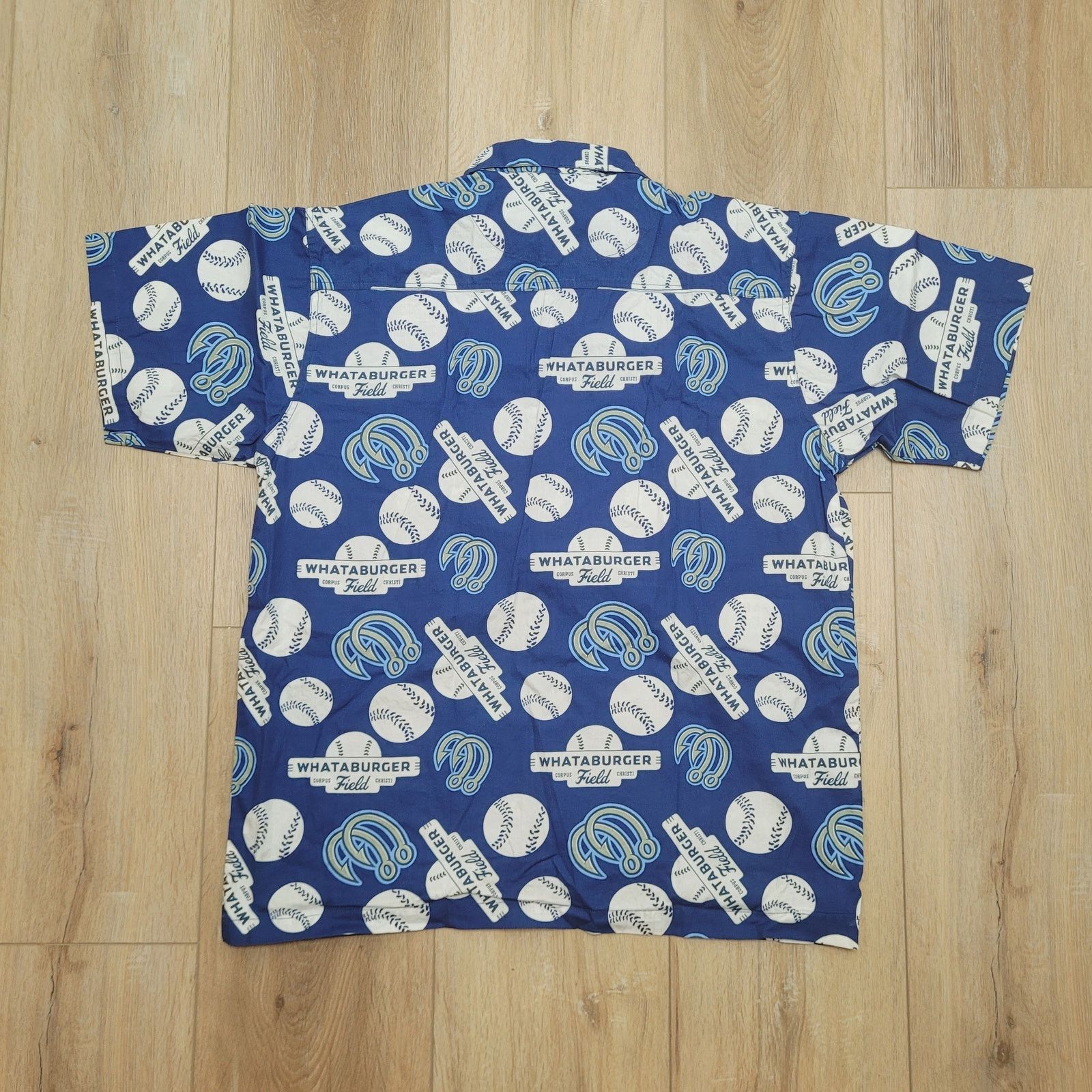 Other Whataburger Hooks Hawaiian Shirt XL MiLB SGA Texas Baseball Size US XL / EU 56 / 4 - 4 Thumbnail