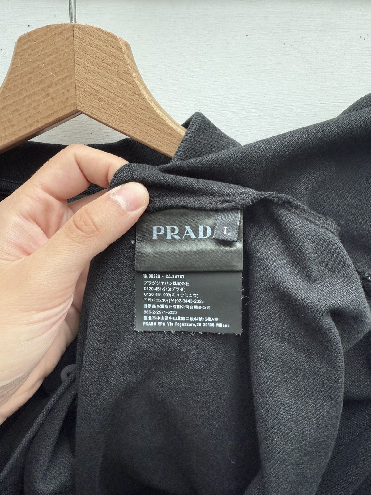 Prada Prada Polo T-shirt Luxury Size US XL / EU 56 / 4 - 5 Thumbnail