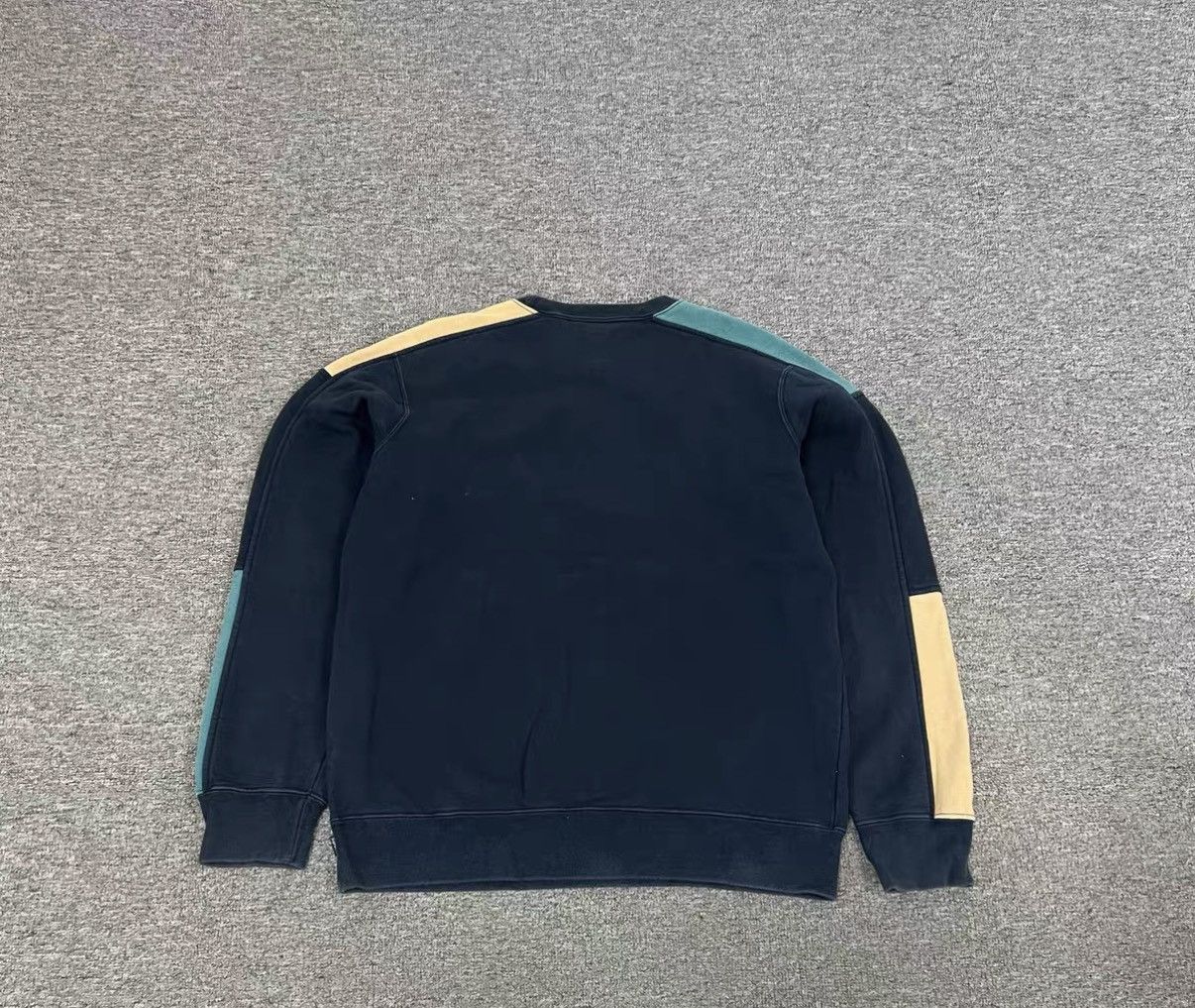 Supreme Supreme Box Logo Crewneck Sweatshirt J16 Size US M / EU 48-50 / 2 - 2 Thumbnail
