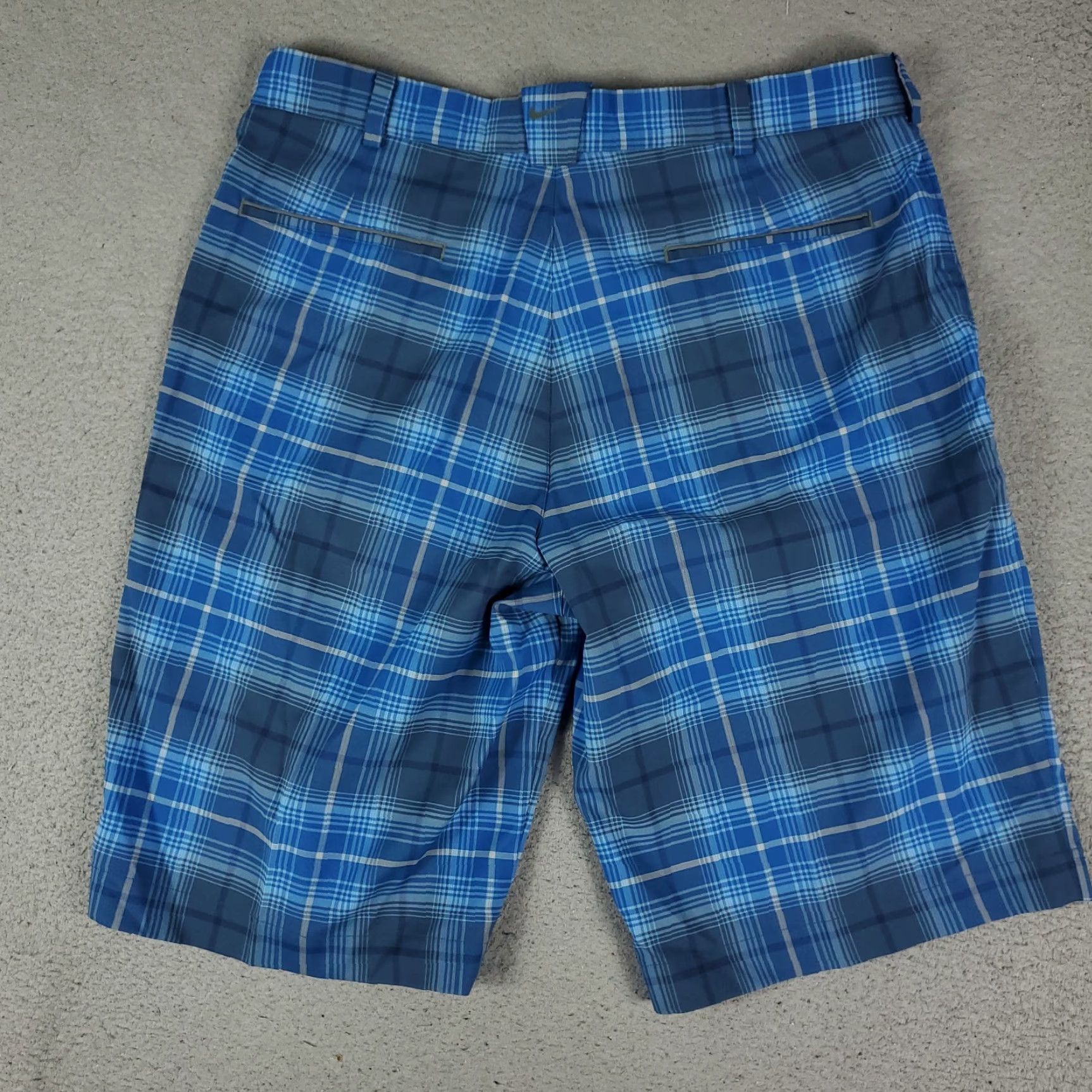 Nike Nike Shorts Mens 34 Blue Plaid Swoosh Dri Fit Casual Flat Front Chino Golf + Logo Pockets Size US 34 / EU 50 - 7 Thumbnail