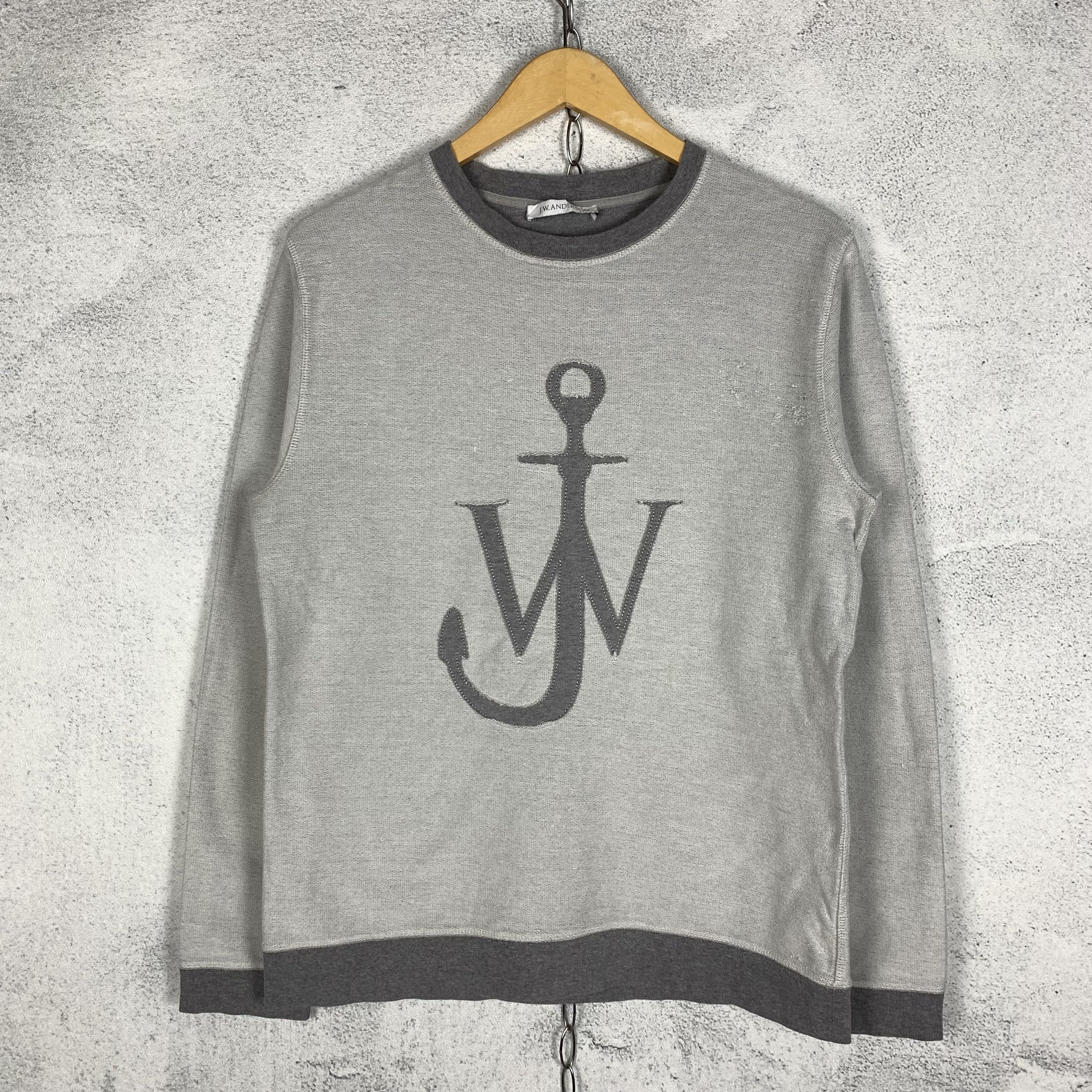 JW Anderson J.W. Anderson Sweatshirt Crewneck Size US S / EU 44-46 / 1 - 1 Thumbnail