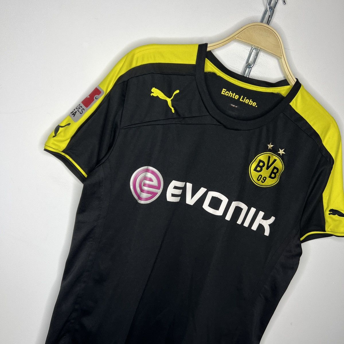 Puma × Vintage Men’s Puma FC Borussia Dortmund Marco Reus soccer jersey Size US M / EU 48-50 / 2 - 3 Thumbnail