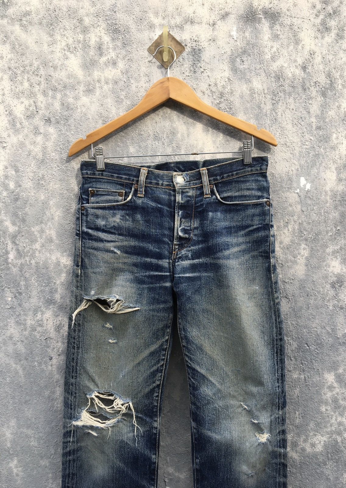Hysteric Glamour Hysteric Glamour Distressed With Stud Selvedge Jeans Size US 31 - 4 Thumbnail
