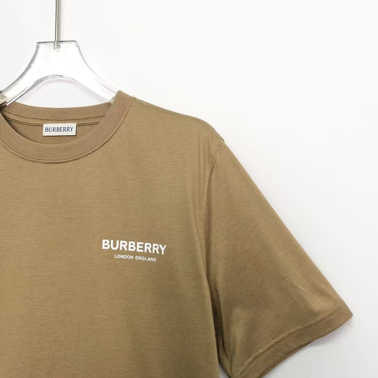 Burberry Burberry Logo Embellished Letter Regular T-shirt K26WX Size M / US 6-8 / IT 42-44 - 3 Thumbnail