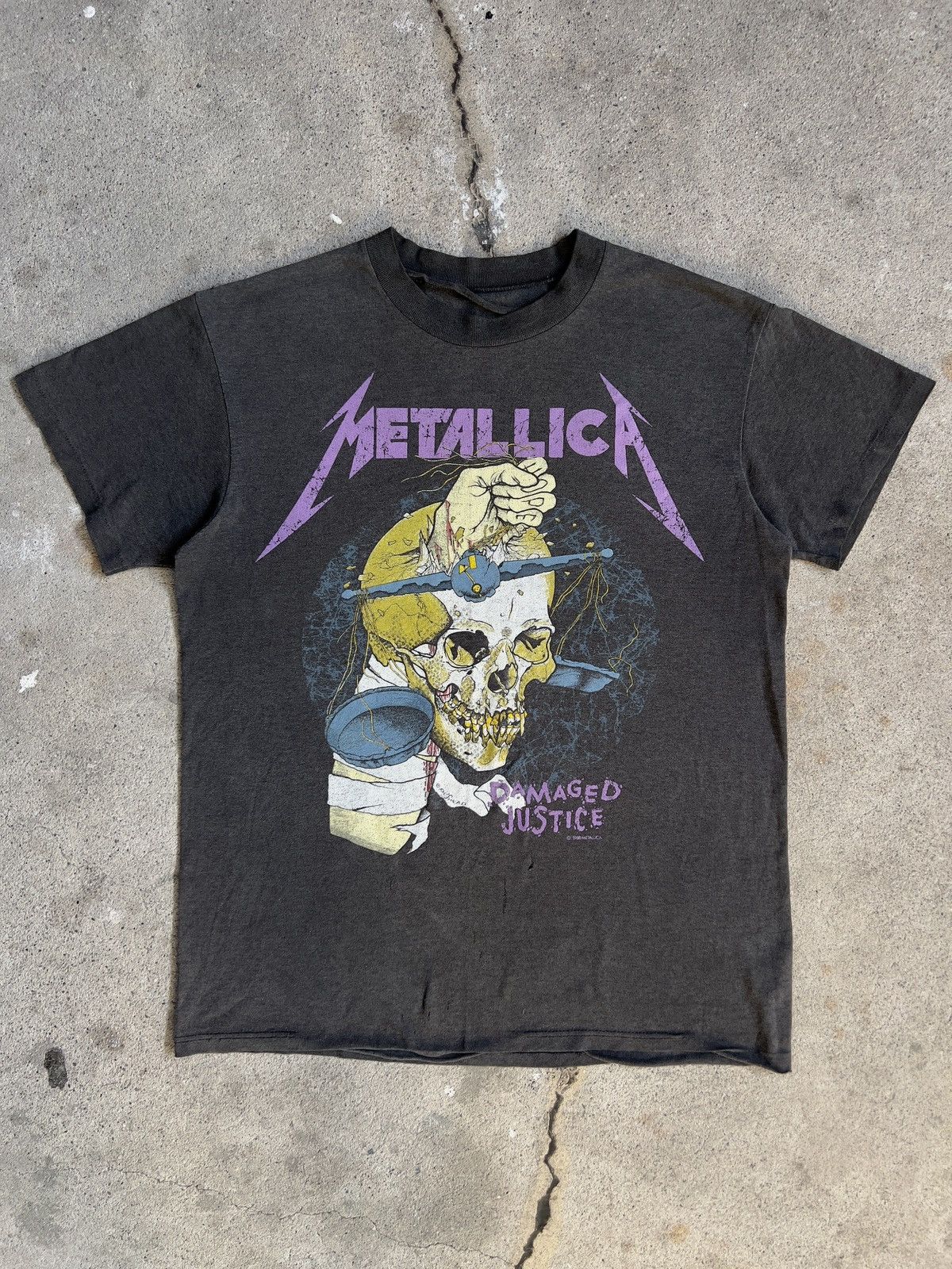Vintage 1988 Metallica Pushed Justice Tour Band Tee Size US M / EU 48-50 / 2 - 1 Thumbnail