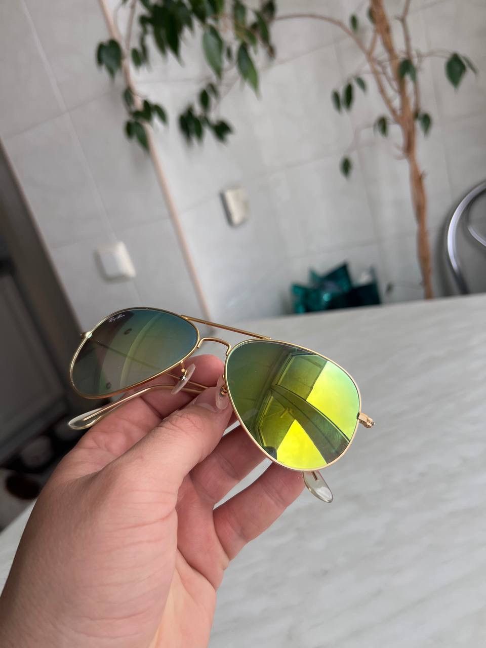 RayBan Vintage Ray Ban Aviator Gold Frame Sunglasses Size ONE SIZE - 9 Thumbnail