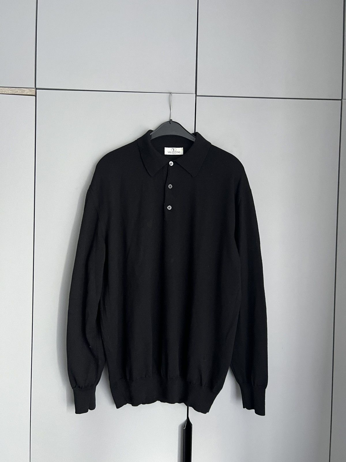 Valentino Vintage Valentino Black Sweater Size US L / EU 52-54 / 3 - 1 Thumbnail