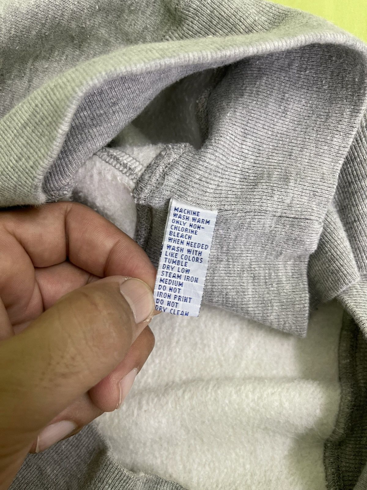 Polo Ralph Lauren Vintage Polo Bear Ice Skating by Ralph Lauren Sweatshirt Size US M / EU 48-50 / 2 - 15 Thumbnail