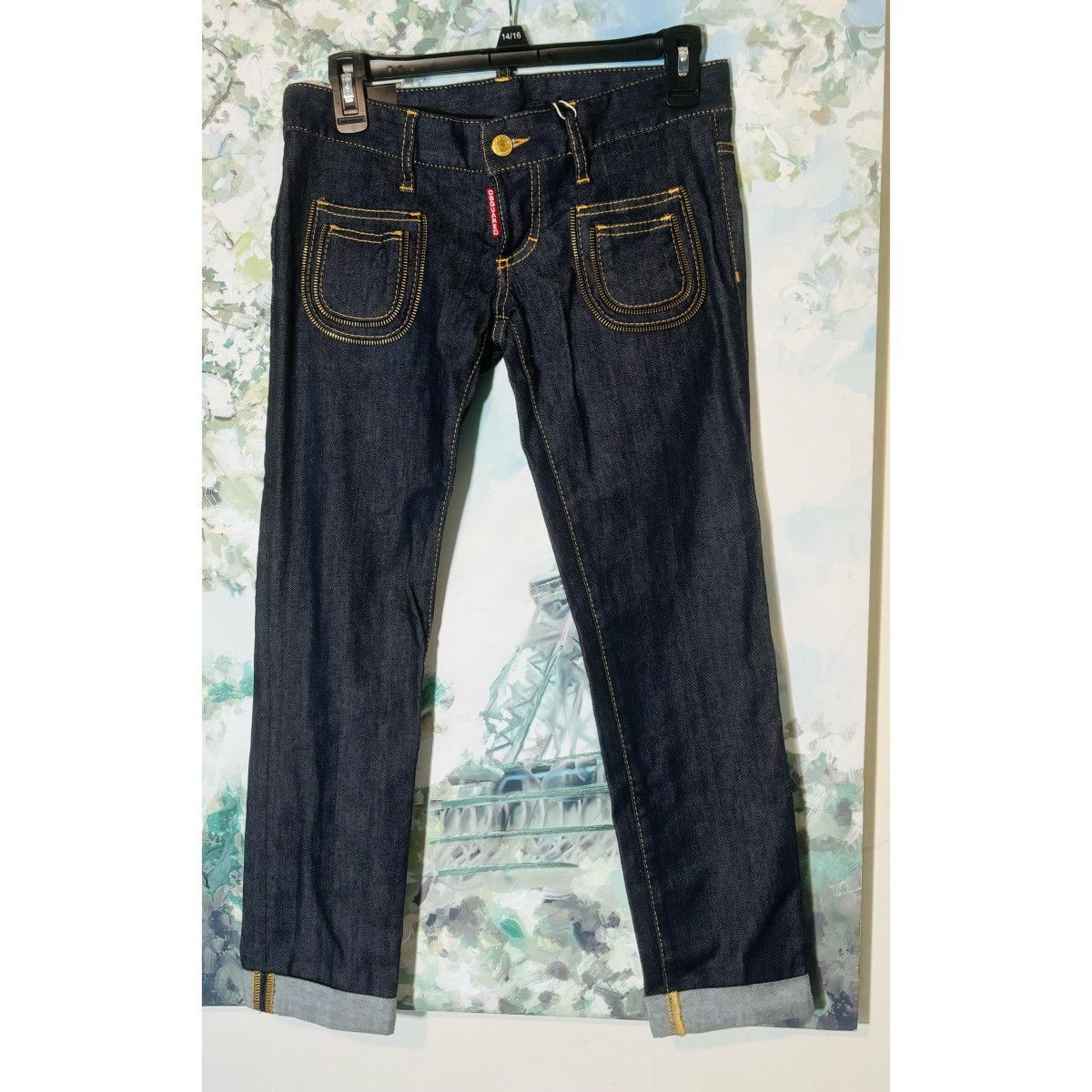 image of NWT Dsquared2 Women’S ’Pat’ Cropped Jeans Size 2 in Blue, Women's