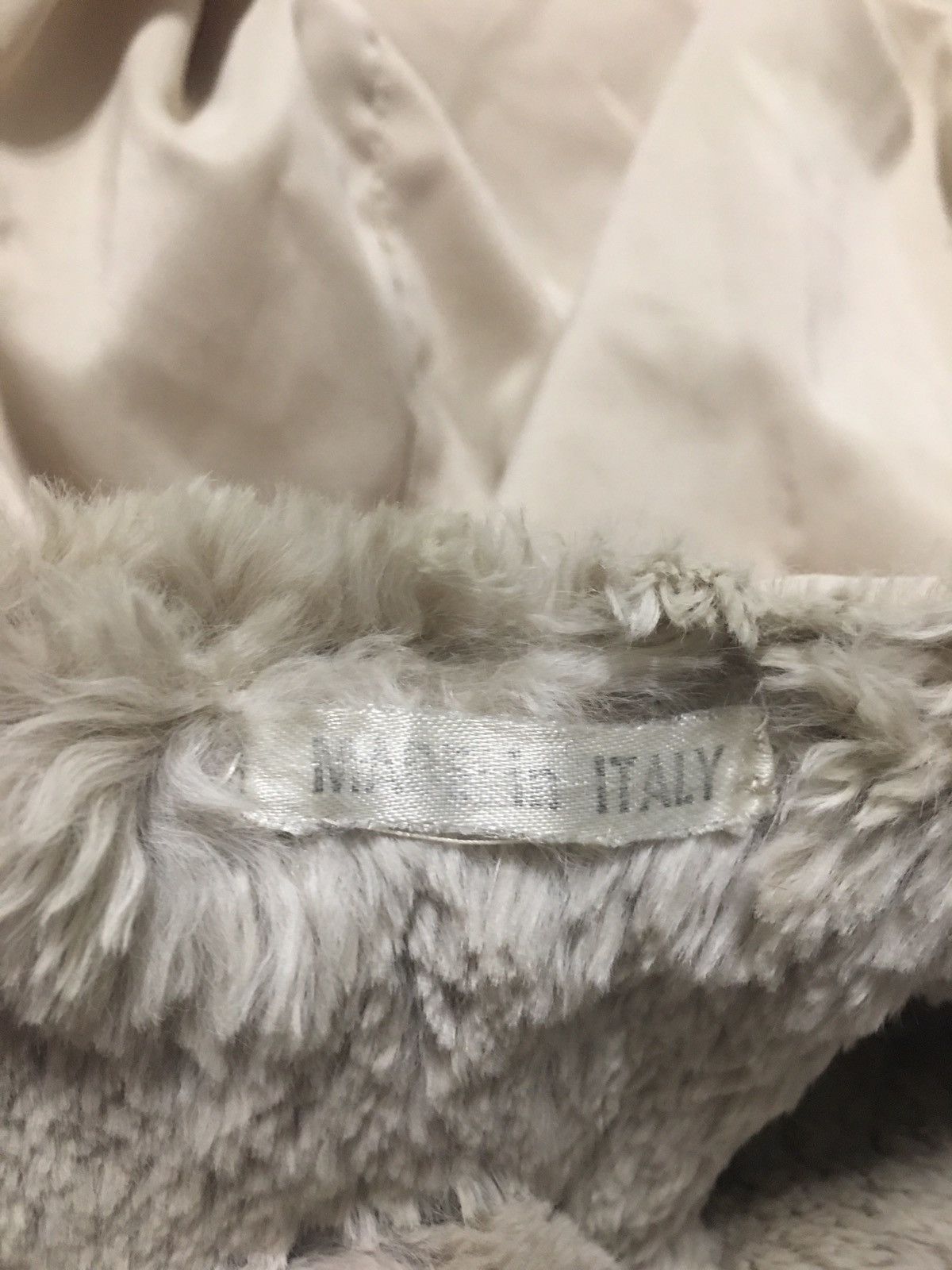Gianfranco Ferre × Vintage Gianfranco Ferre Fourrures Vintage Fur Rabbit Coat Jacket Size M / US 6-8 / IT 42-44 - 13 Thumbnail