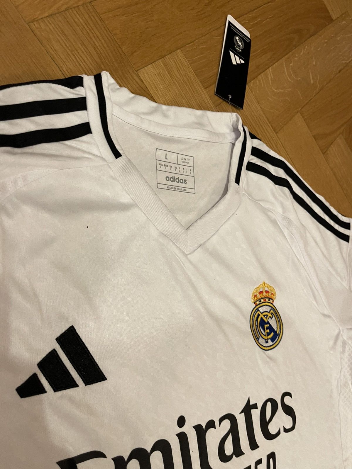 Adidas Mbappe real madrid new Size US L / EU 52-54 / 3 - 3 Thumbnail