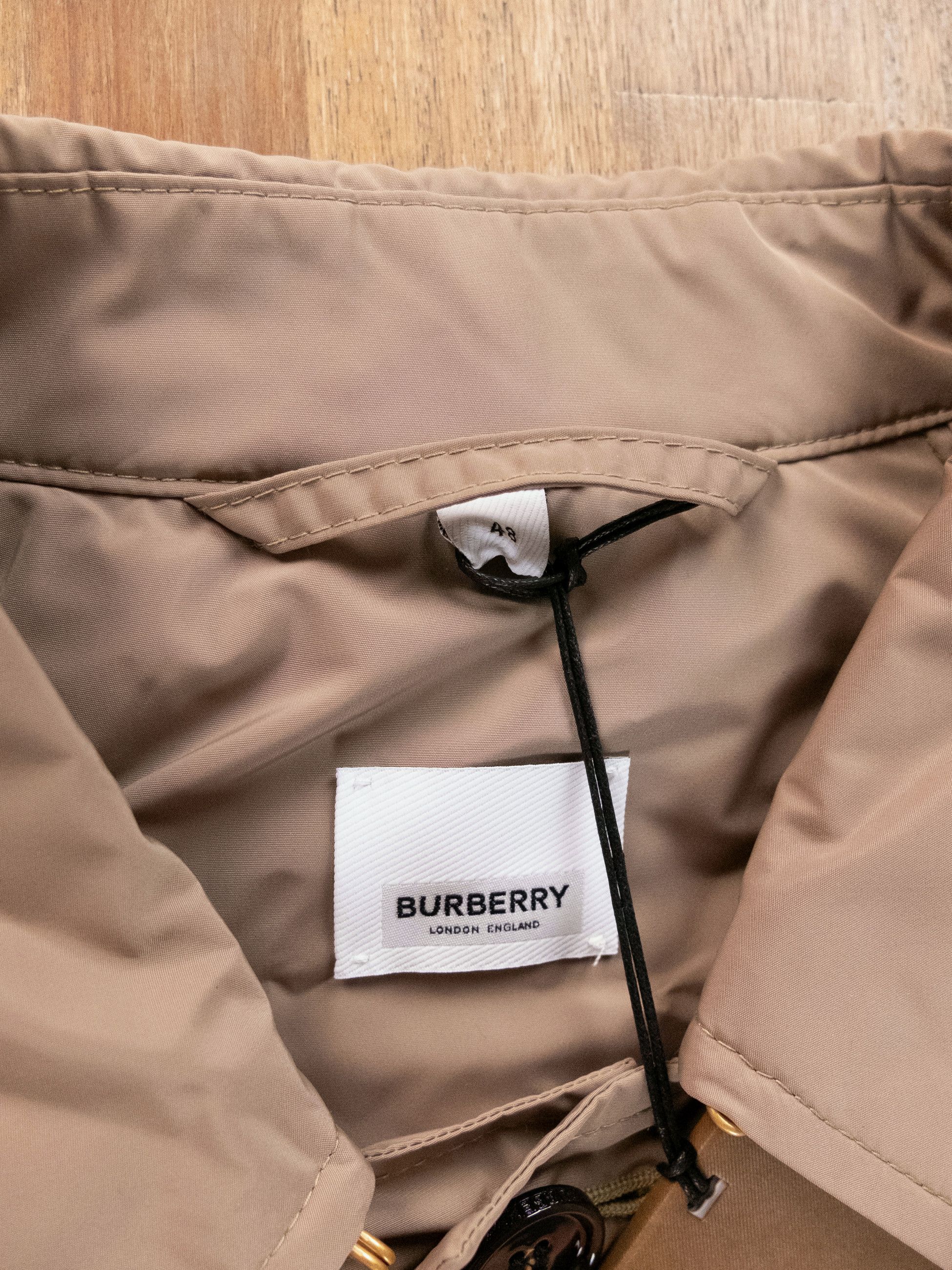 Burberry BURBERRY Hampstead beige shape memory taffeta car coat Size US M / EU 48-50 / 2 - 3 Thumbnail