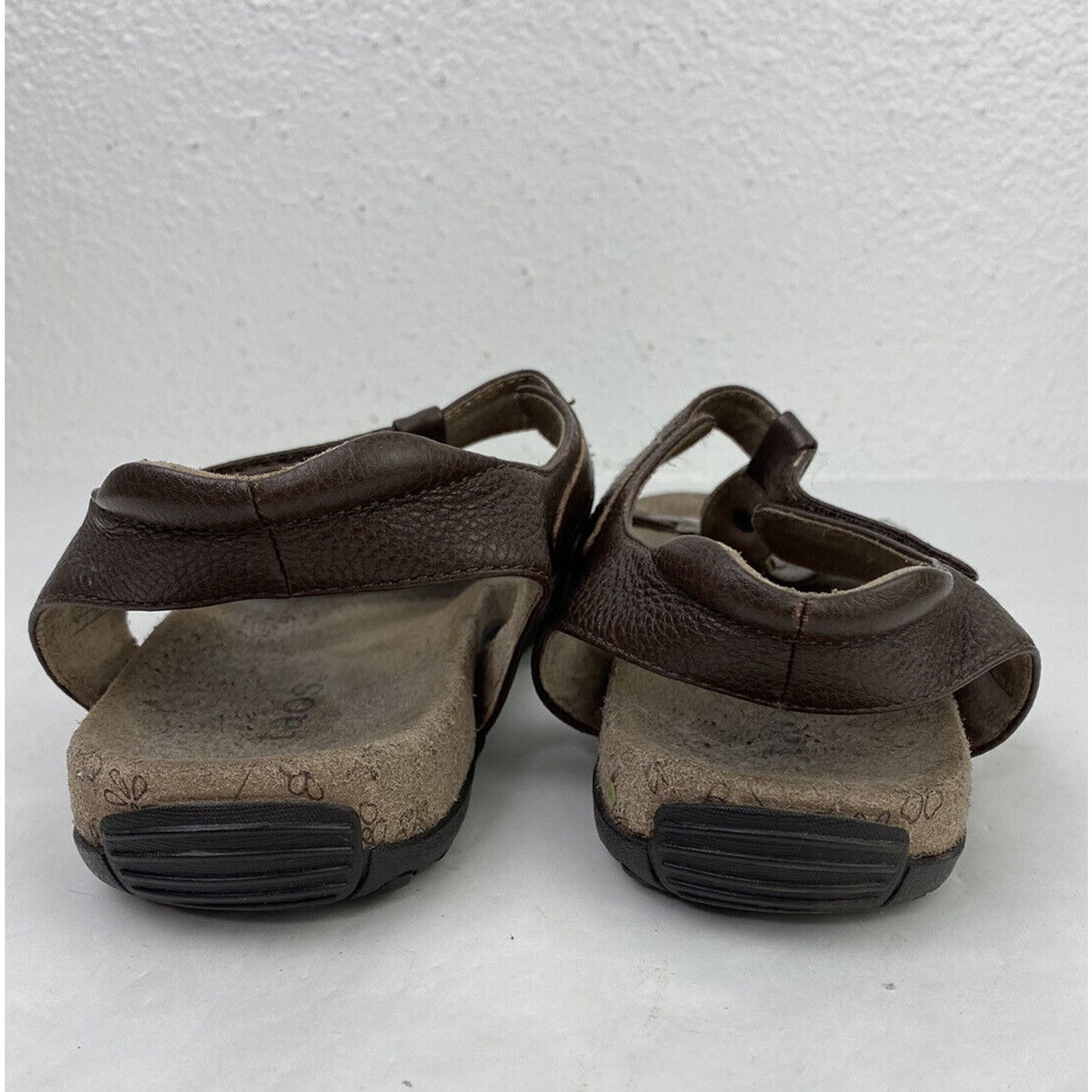 Taos Taos Sandals sz 7 Treasure Brown Leather Slingback Shoes Size US 7 / IT 37 - 5 Thumbnail